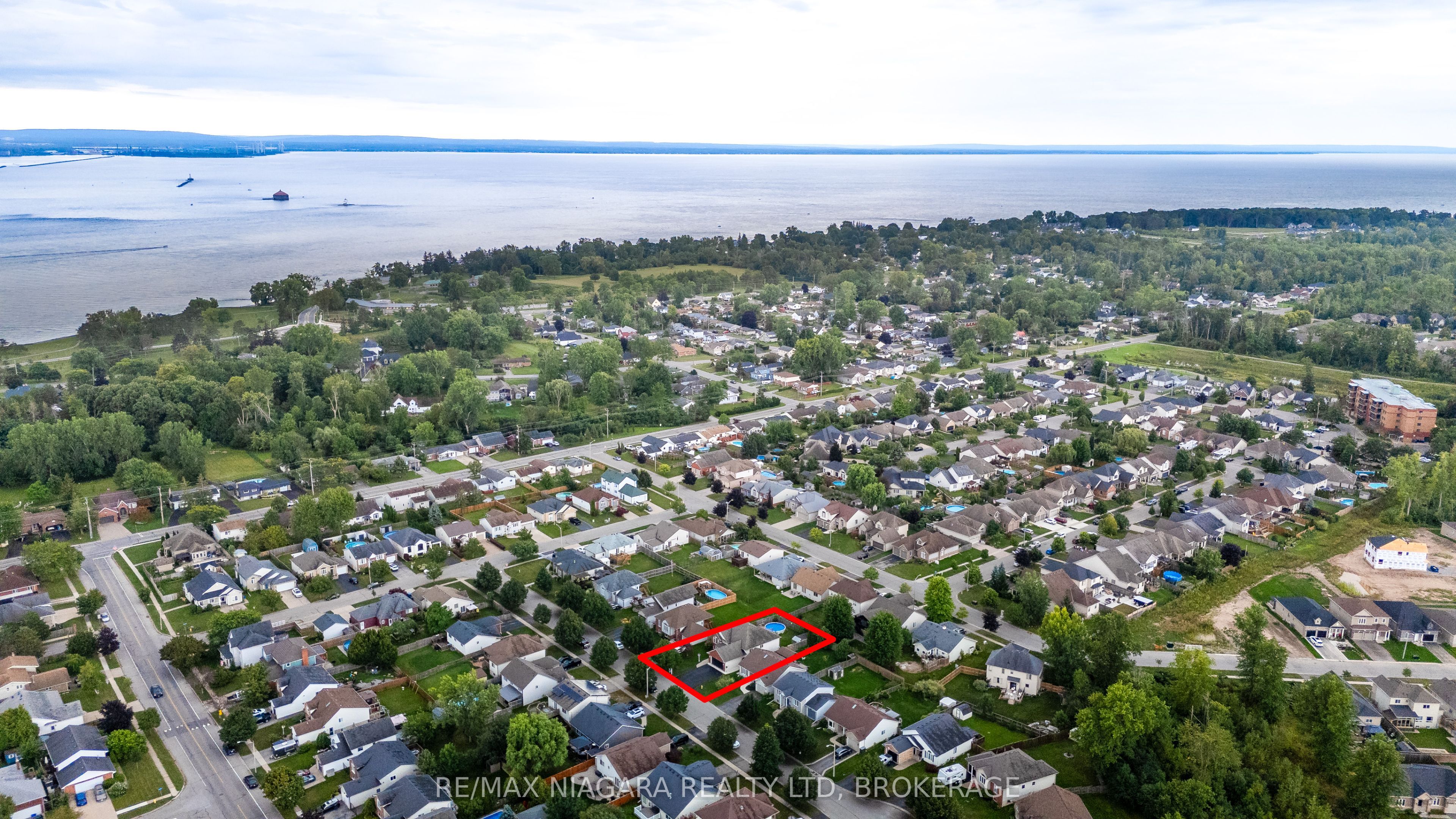 865 Canada Drive, Fort Erie, ON L2A 6S5 photo 5