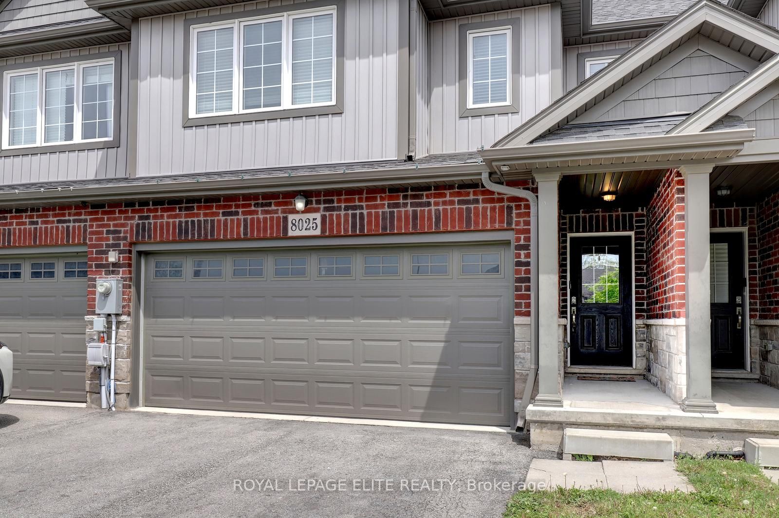 8025 COLE Court, Niagara Falls, ON L2G 0H8 photo 2