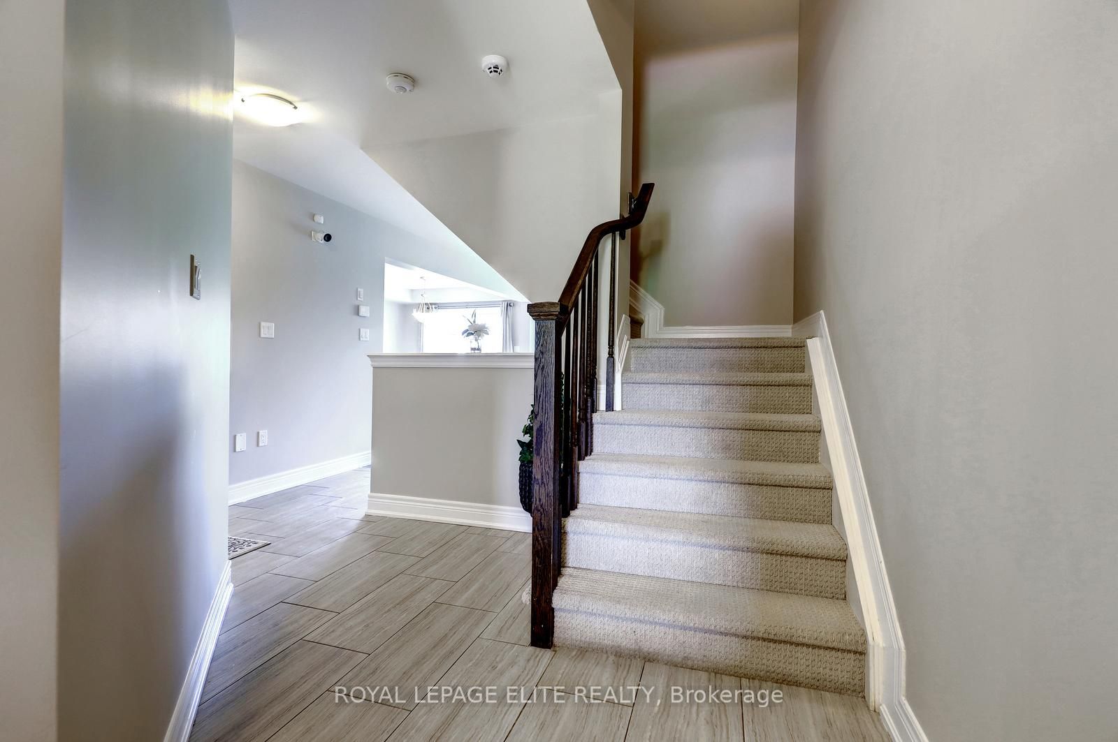 8025 COLE Court, Niagara Falls, ON L2G 0H8 photo 4
