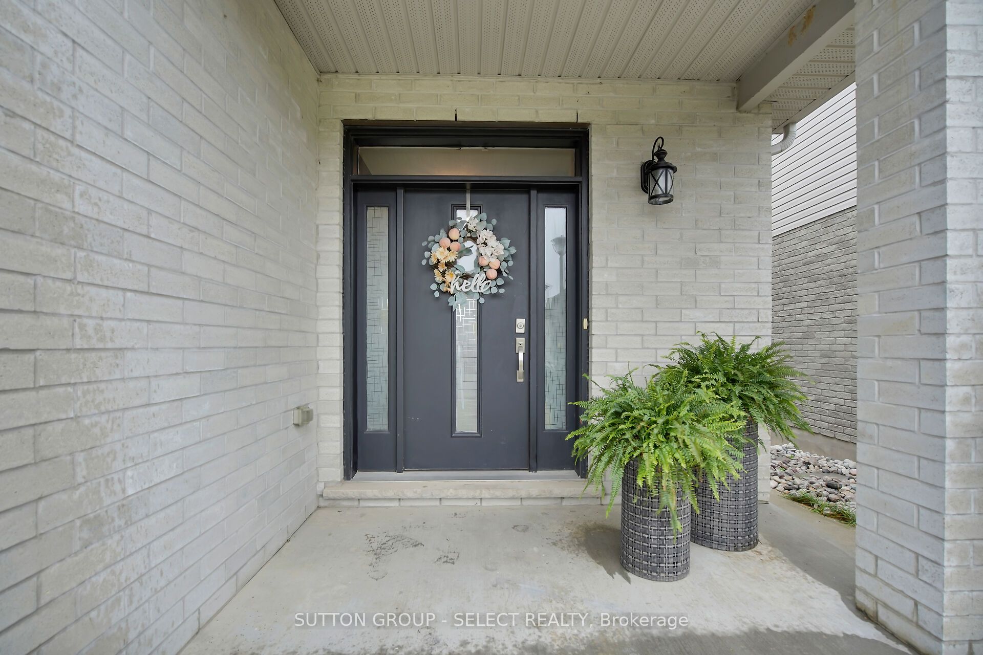 2080 Wateroak Drive, London North, ON N6G 0P9 photo 3