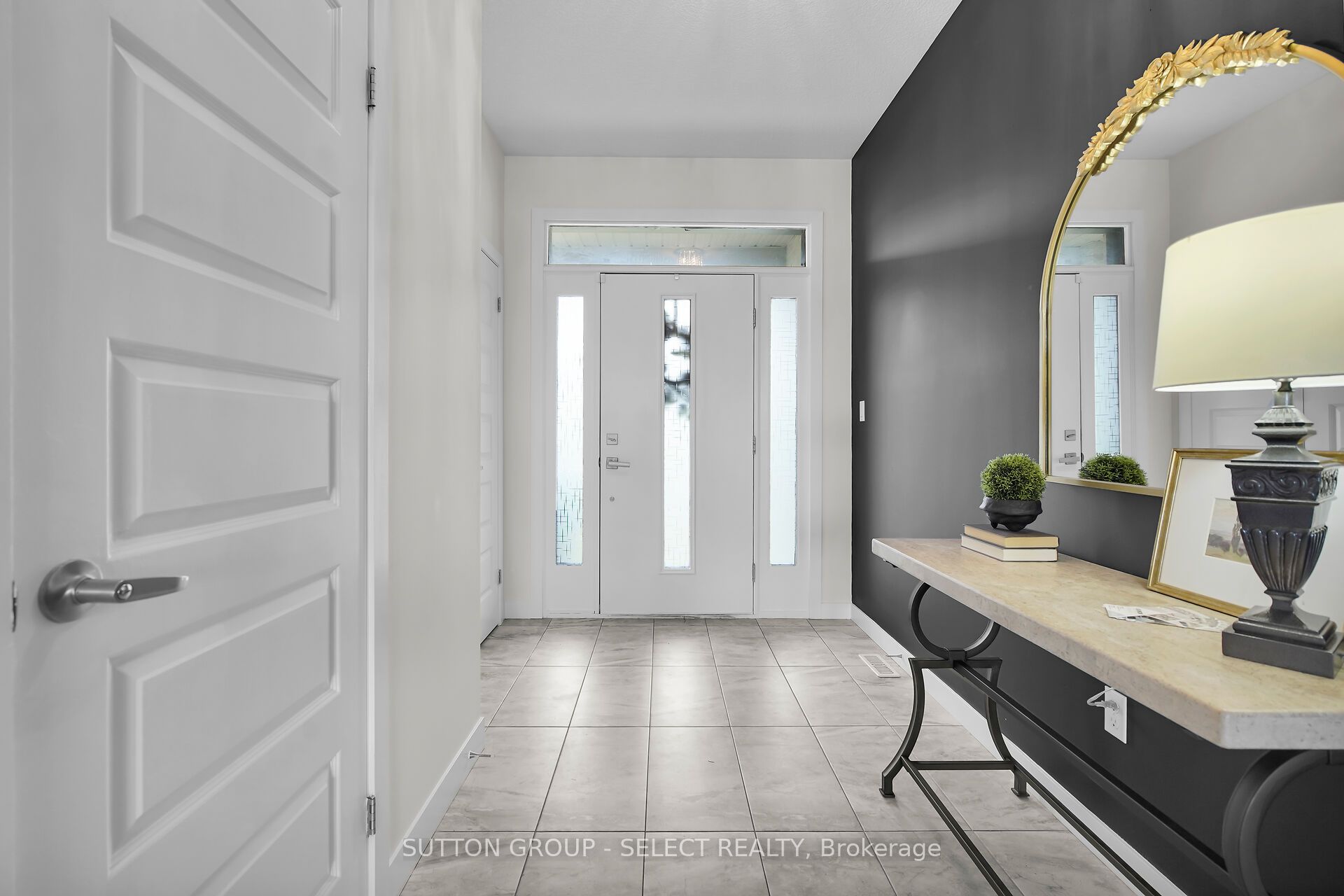 2080 Wateroak Drive, London North, ON N6G 0P9 photo 4