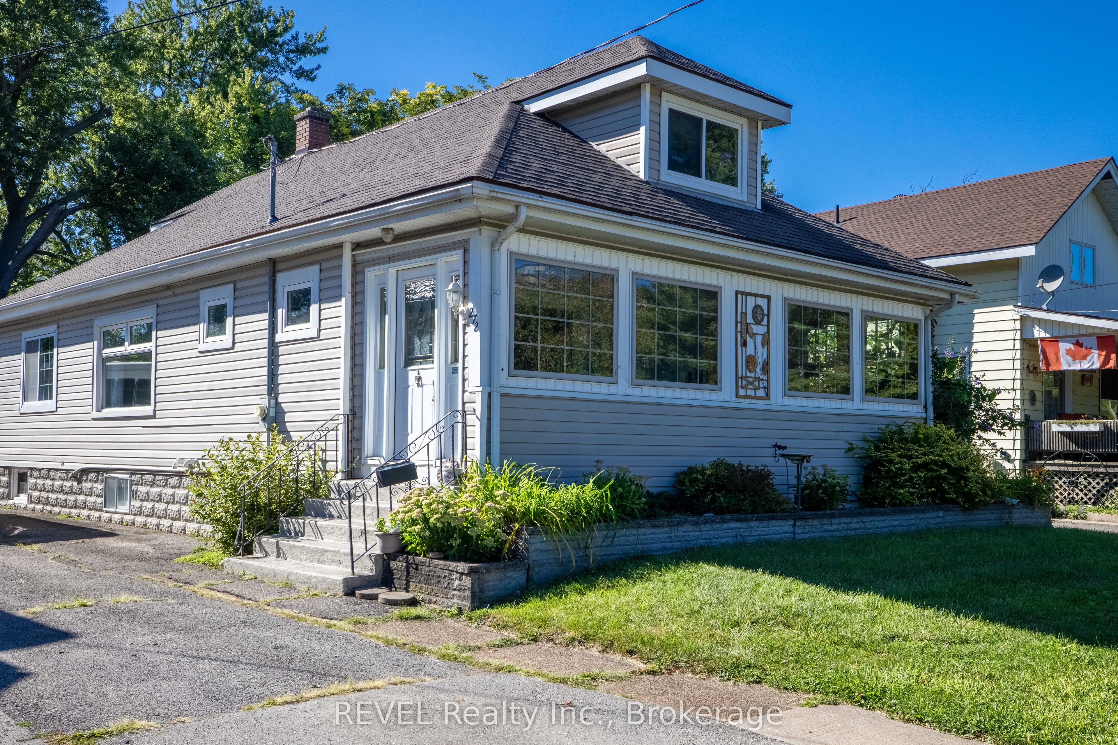 272 High Street, Fort Erie, ON L2A 3R3 photo 2
