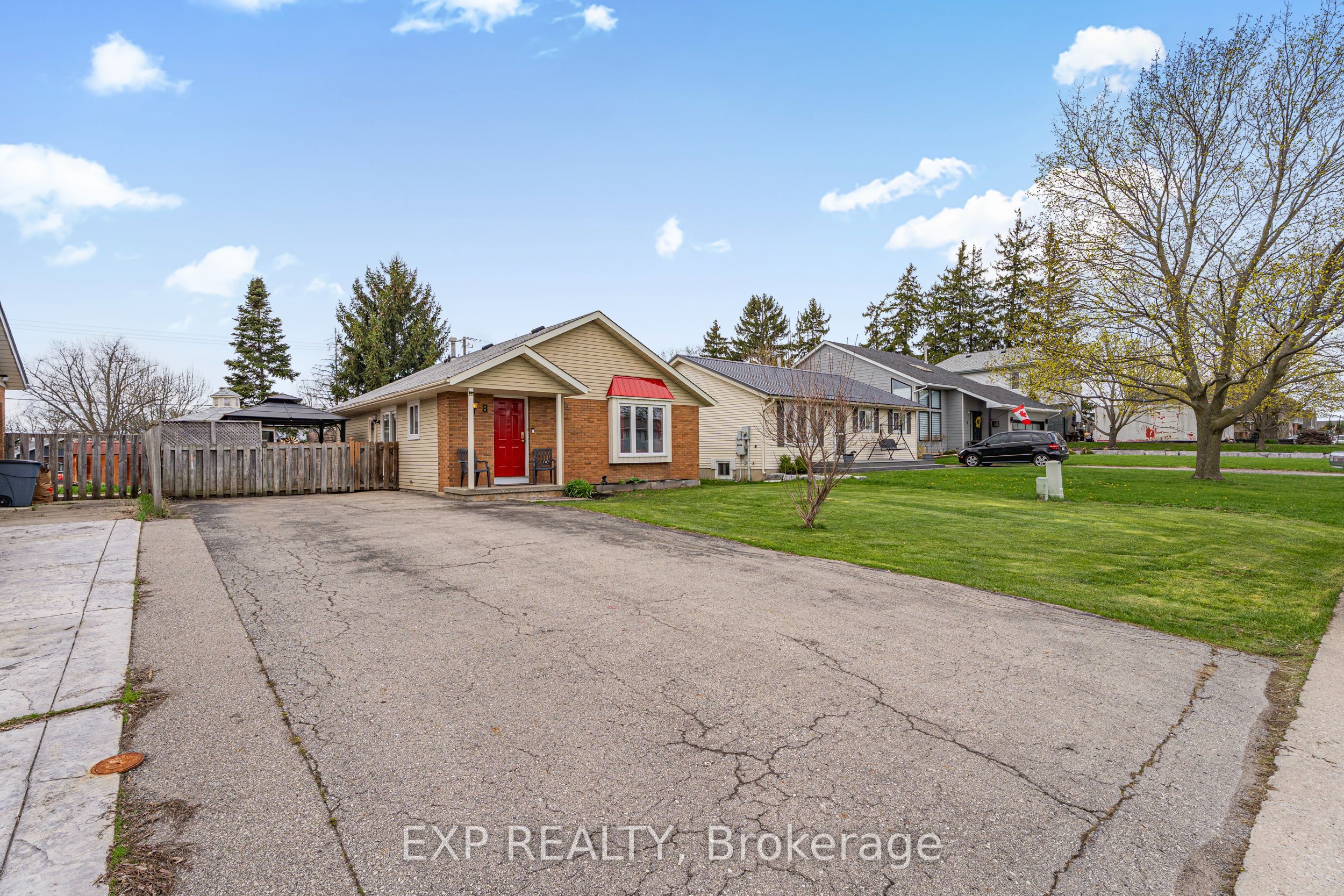8 Abbott Lane, Haldimand, ON N0A 1E0 photo 2