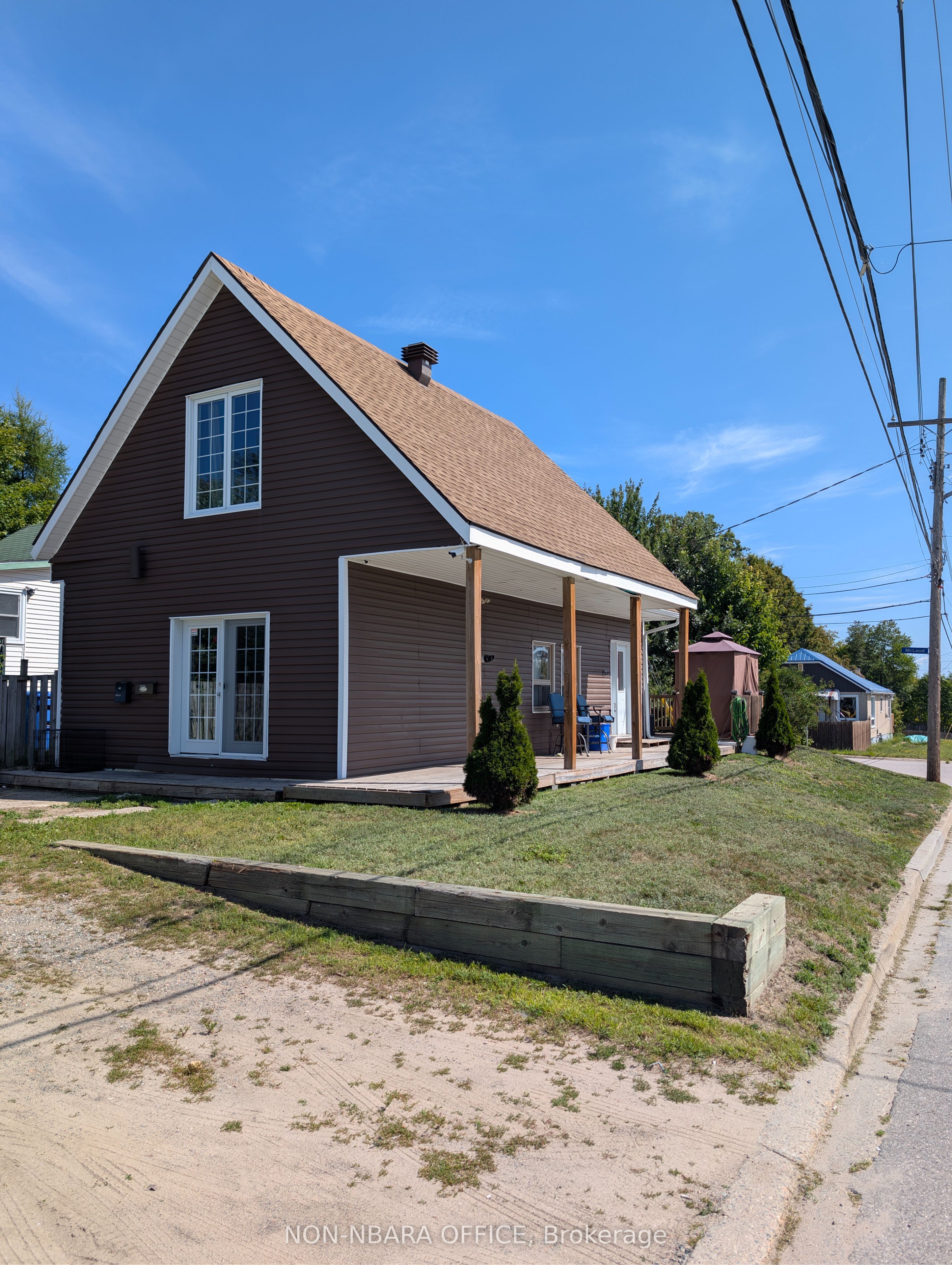 272 Lansdowne Avenue, North Bay, ON P1B 6Y1