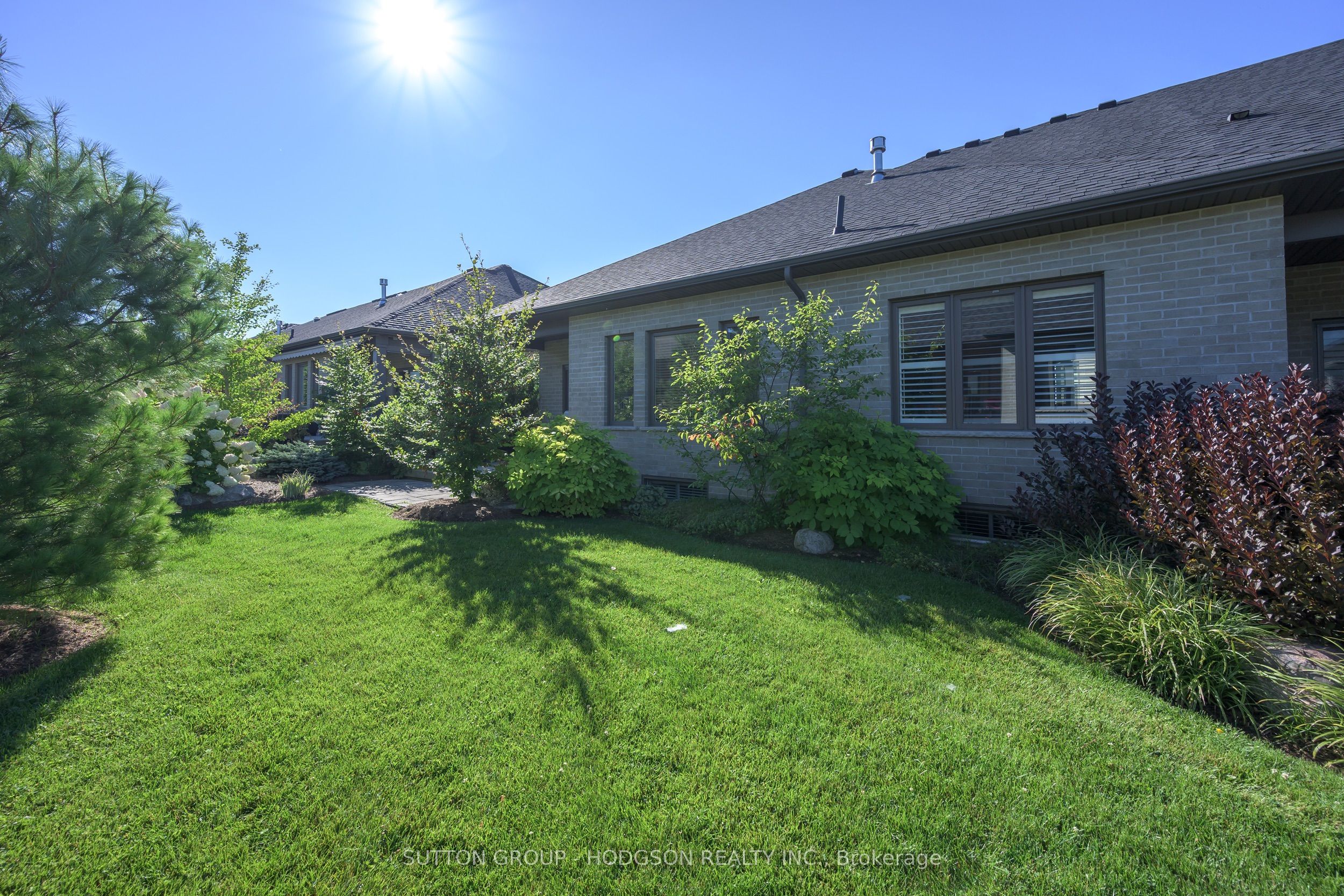 1593 Ed Ervasti Crescent, London South, ON N6K 5R7 photo 3