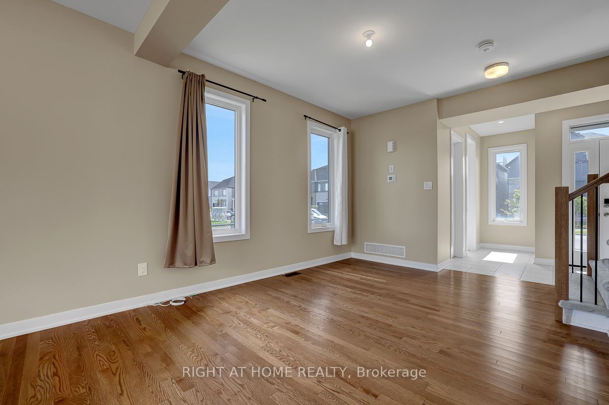 218 Conservancy Drive, Barrhaven, ON K2J 7M5 photo 5