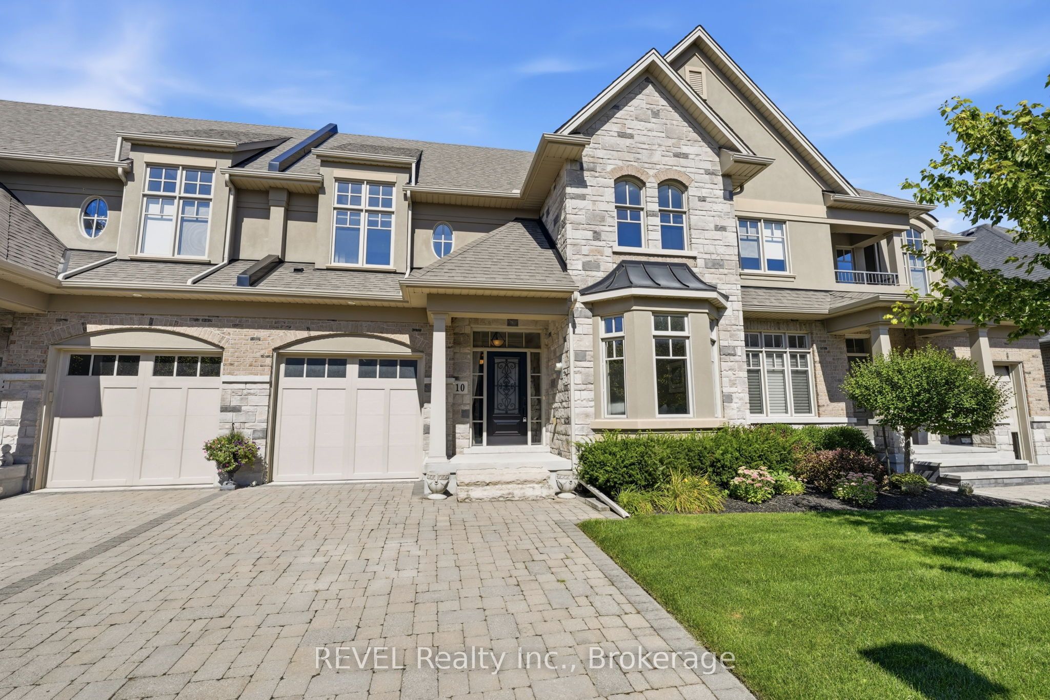10 Evergreen Lane, Niagara-on-the-Lake, ON L0S 1J0
