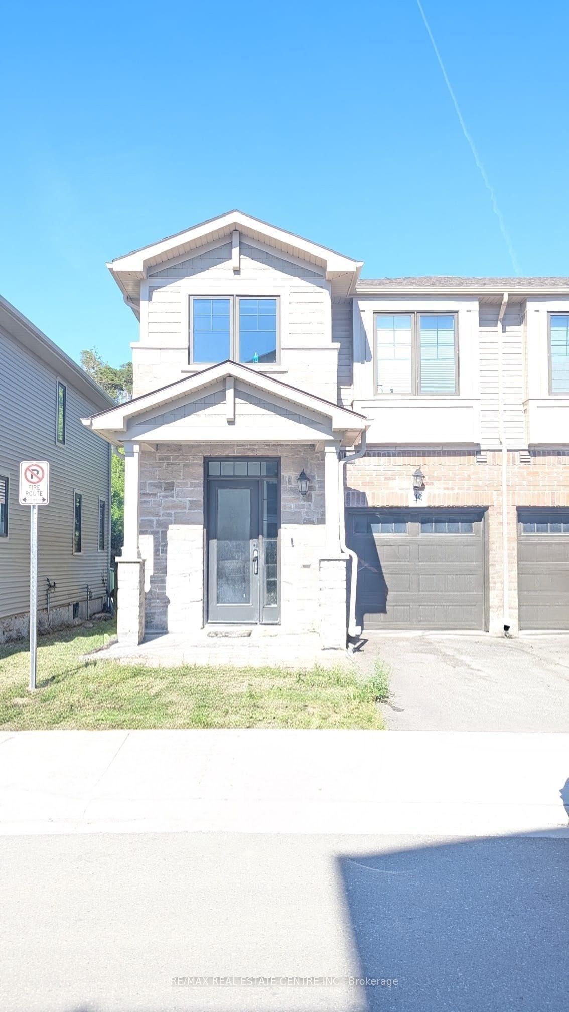 100 Hollywood Court 49, Cambridge, ON N1R 0C5 photo 2