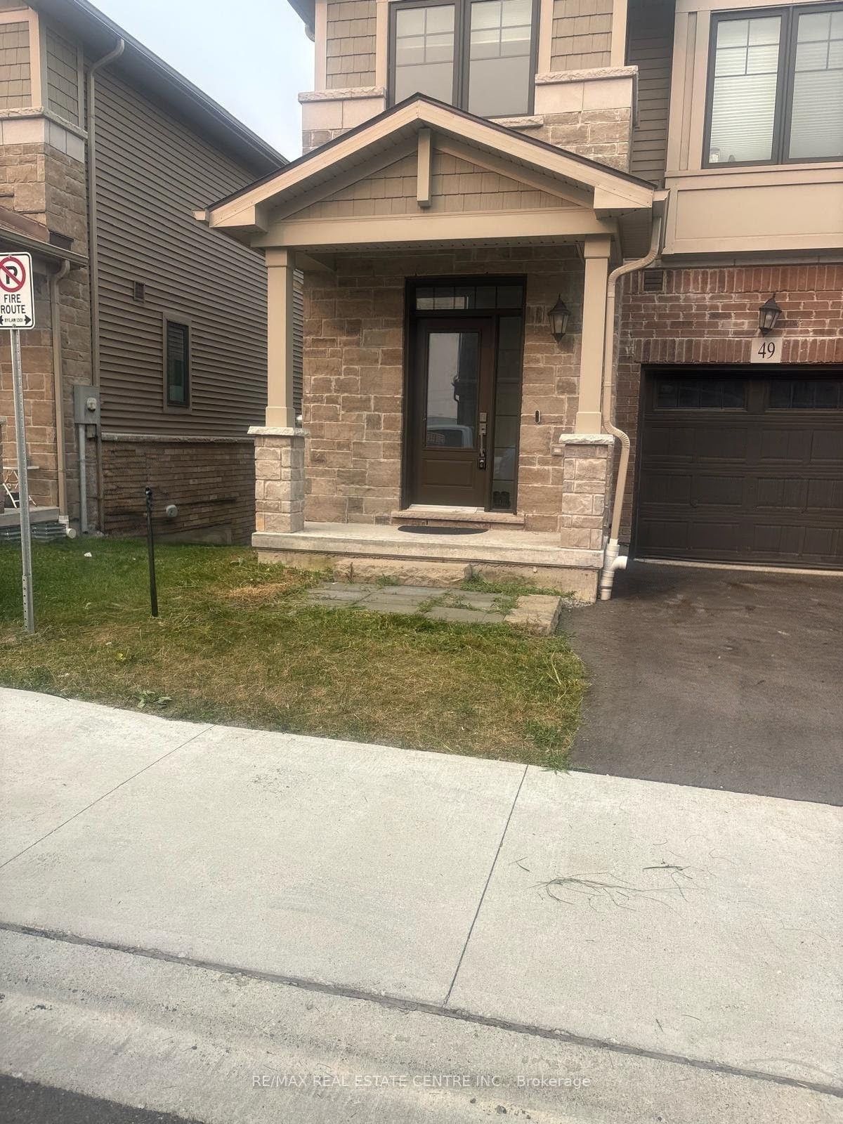 100 Hollywood Court 49, Cambridge, ON N1R 0C5 photo 3