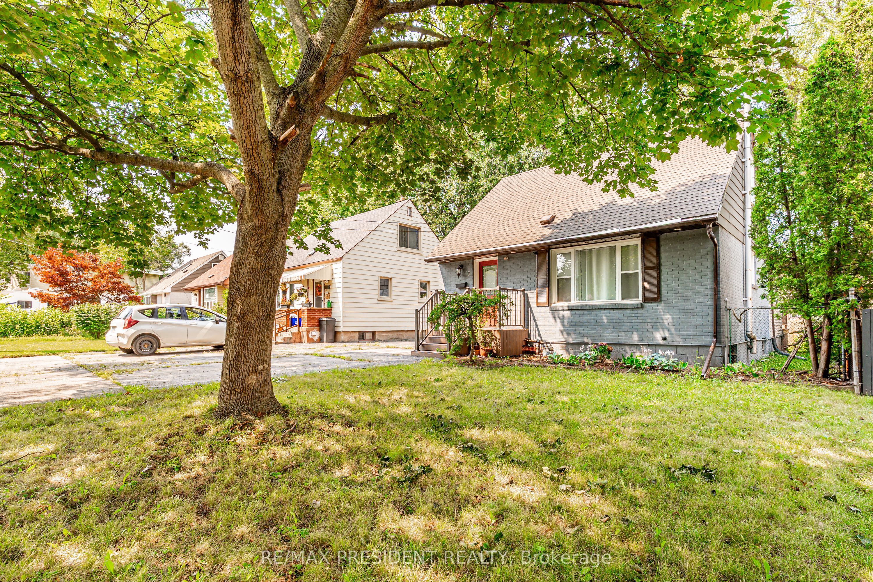 13 Lewis Street, Hamilton, ON L8H 6C3 photo 4