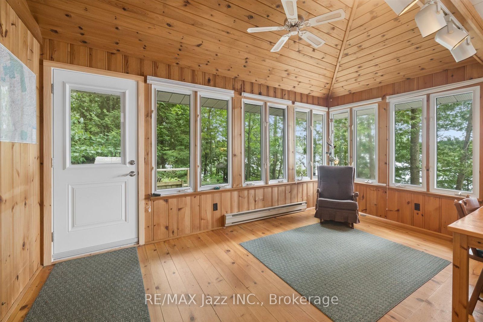 1022 Two Dogs Lane, Algonquin Highlands, ON K0M 1J2 photo 5