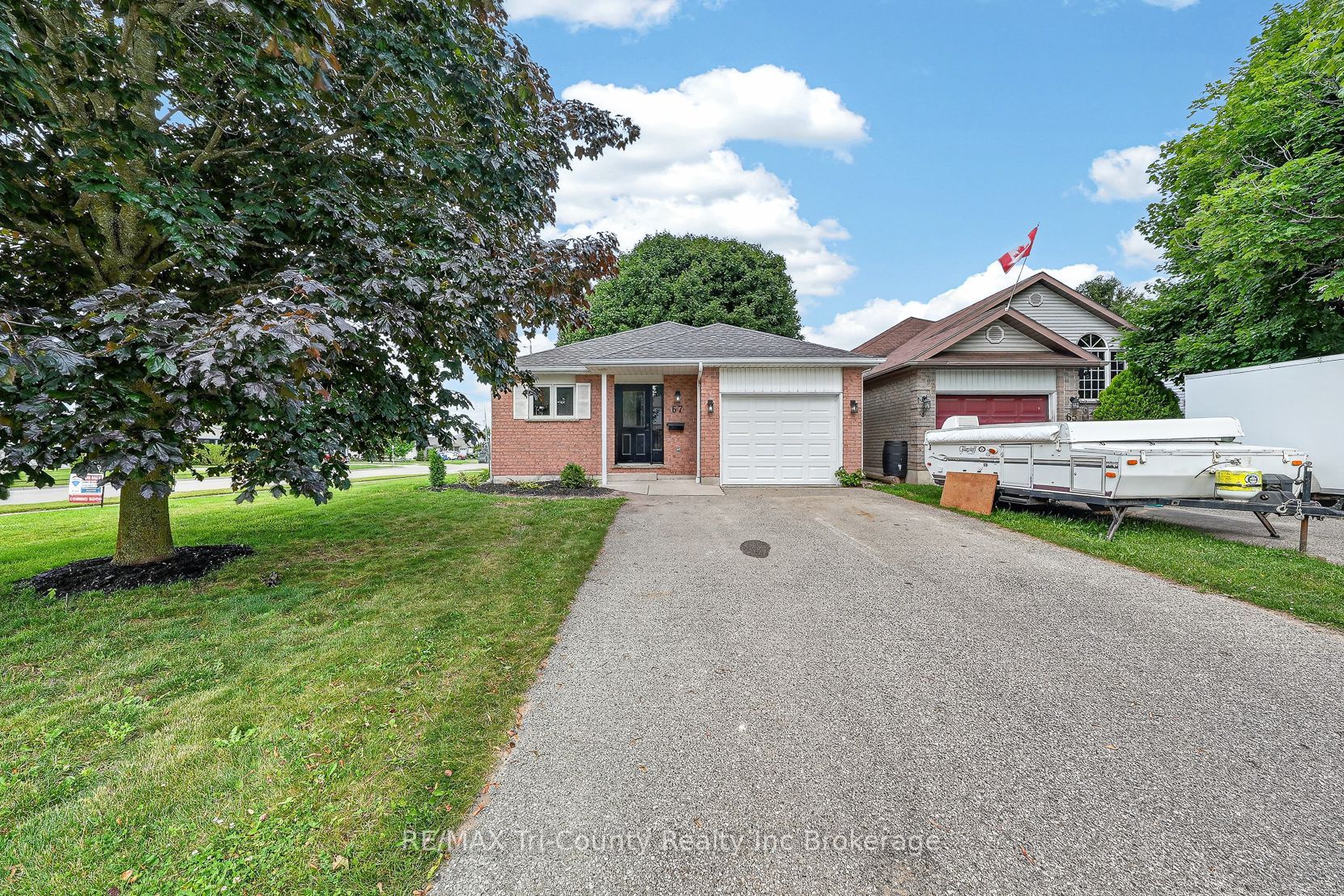 67 Beckett Boulevard, Tillsonburg, ON N4G 5N3 photo 2