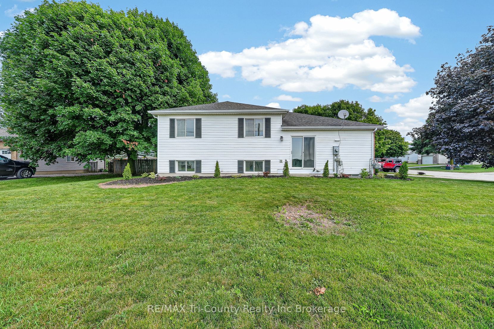 67 Beckett Boulevard, Tillsonburg, ON N4G 5N3 photo 4