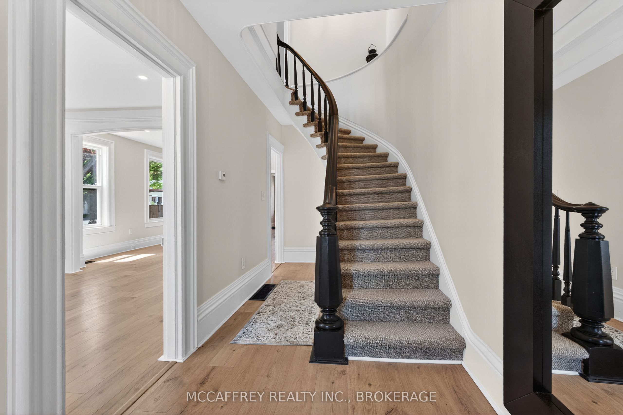55 Bridge Street W, Greater Napanee, ON K7R 2C4 photo 4