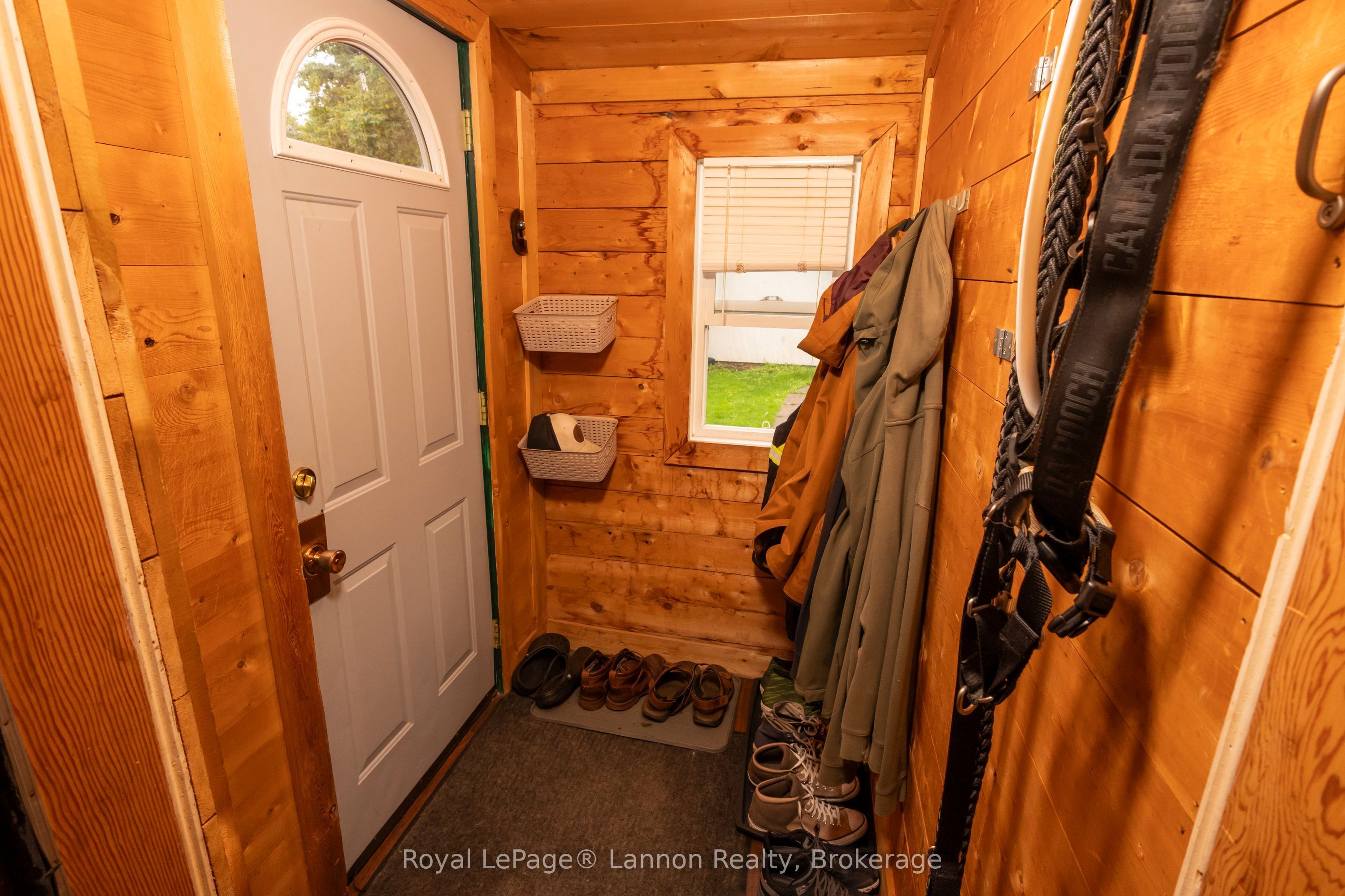 1009 Alexandra Street, Thunder Bay, ON P7C 3G6 photo 3