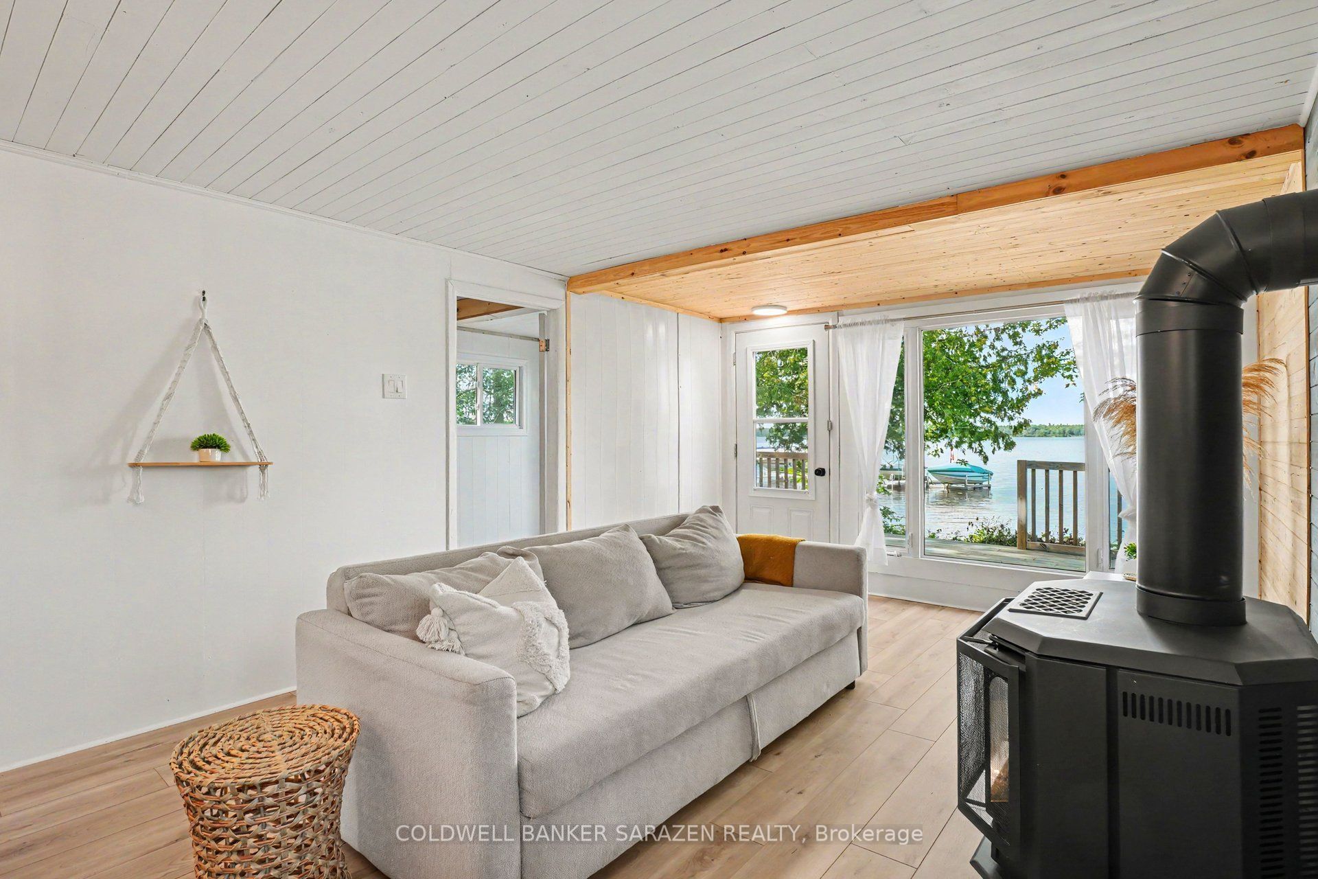 33 B Oakdale Lane, Horton, ON K7V 3Z8 photo 4
