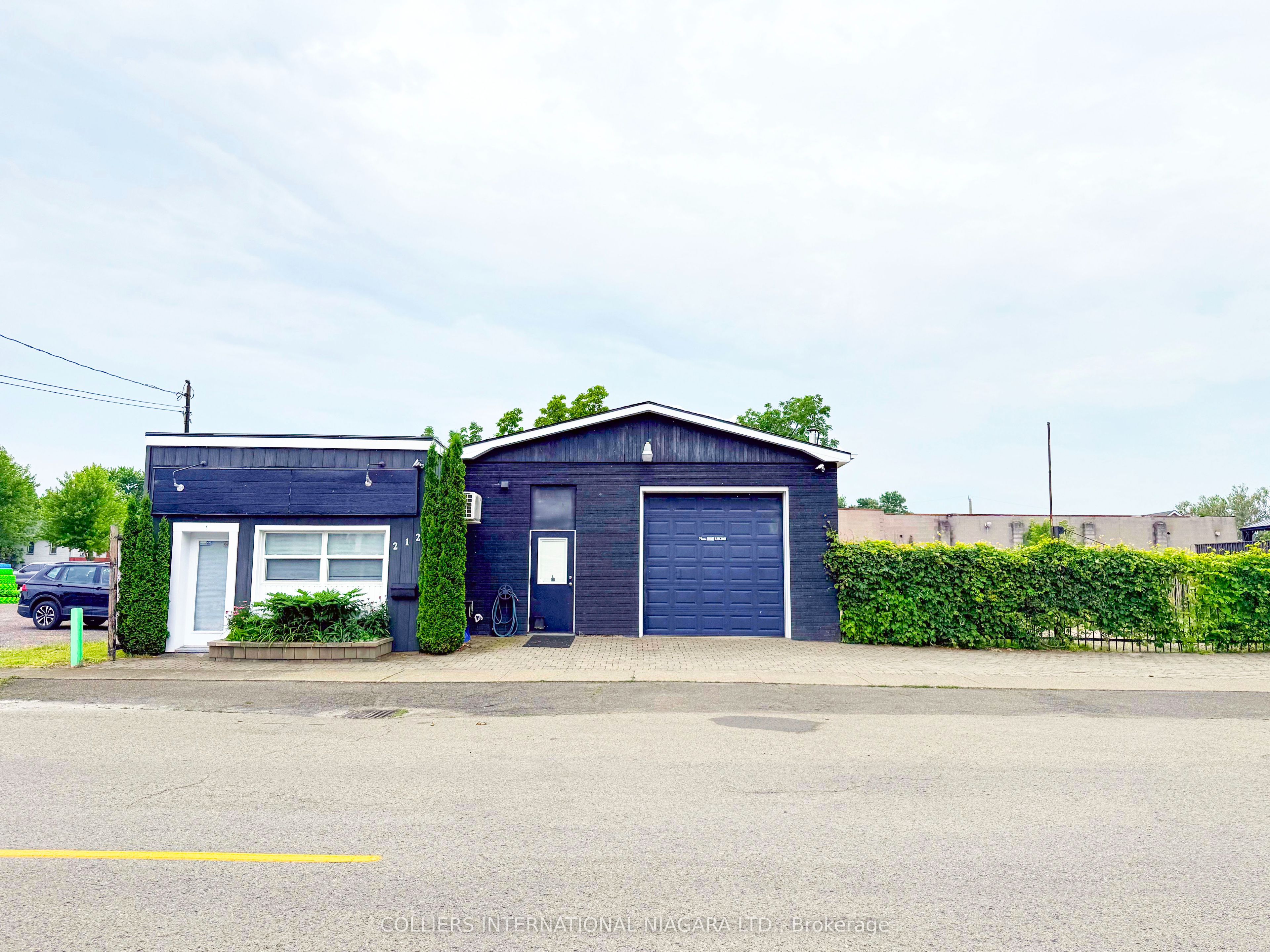212 Mellanby Avenue, Port Colborne, ON L3K 2L9 photo 2