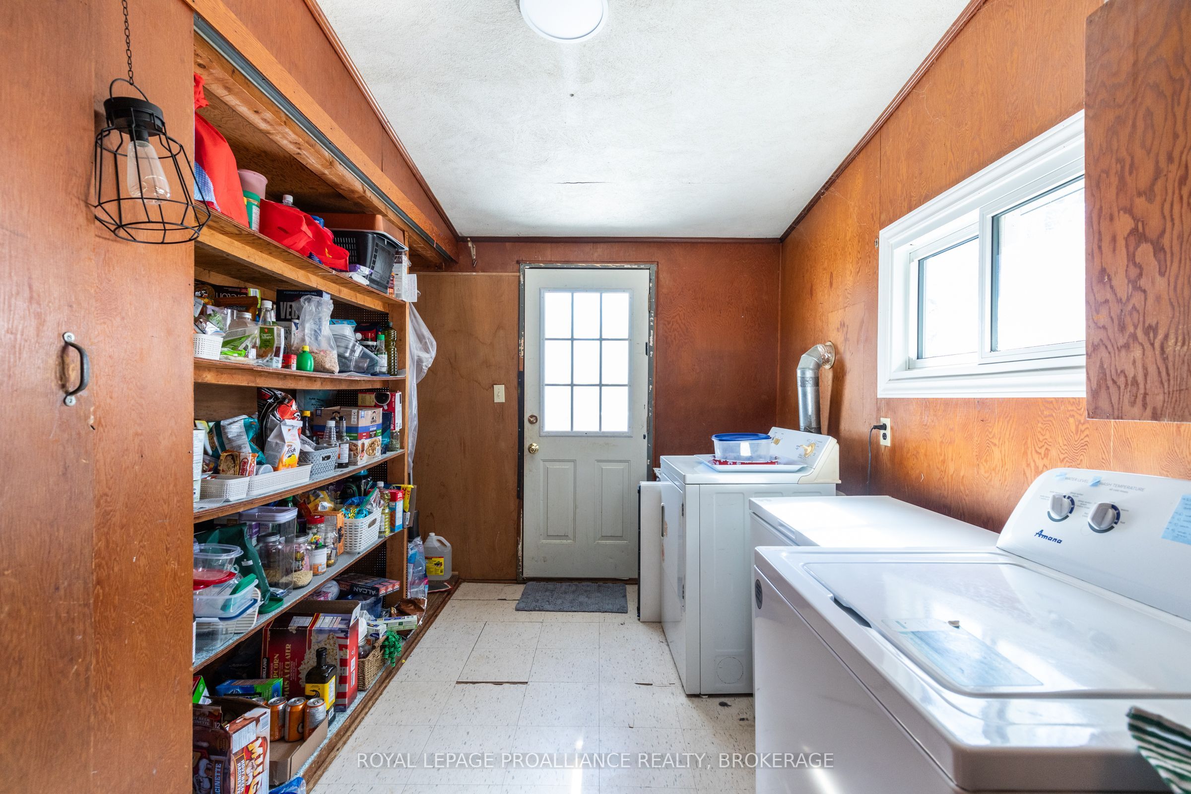 153 Macdonnell Street, Kingston, ON K7L 4B9 photo 5