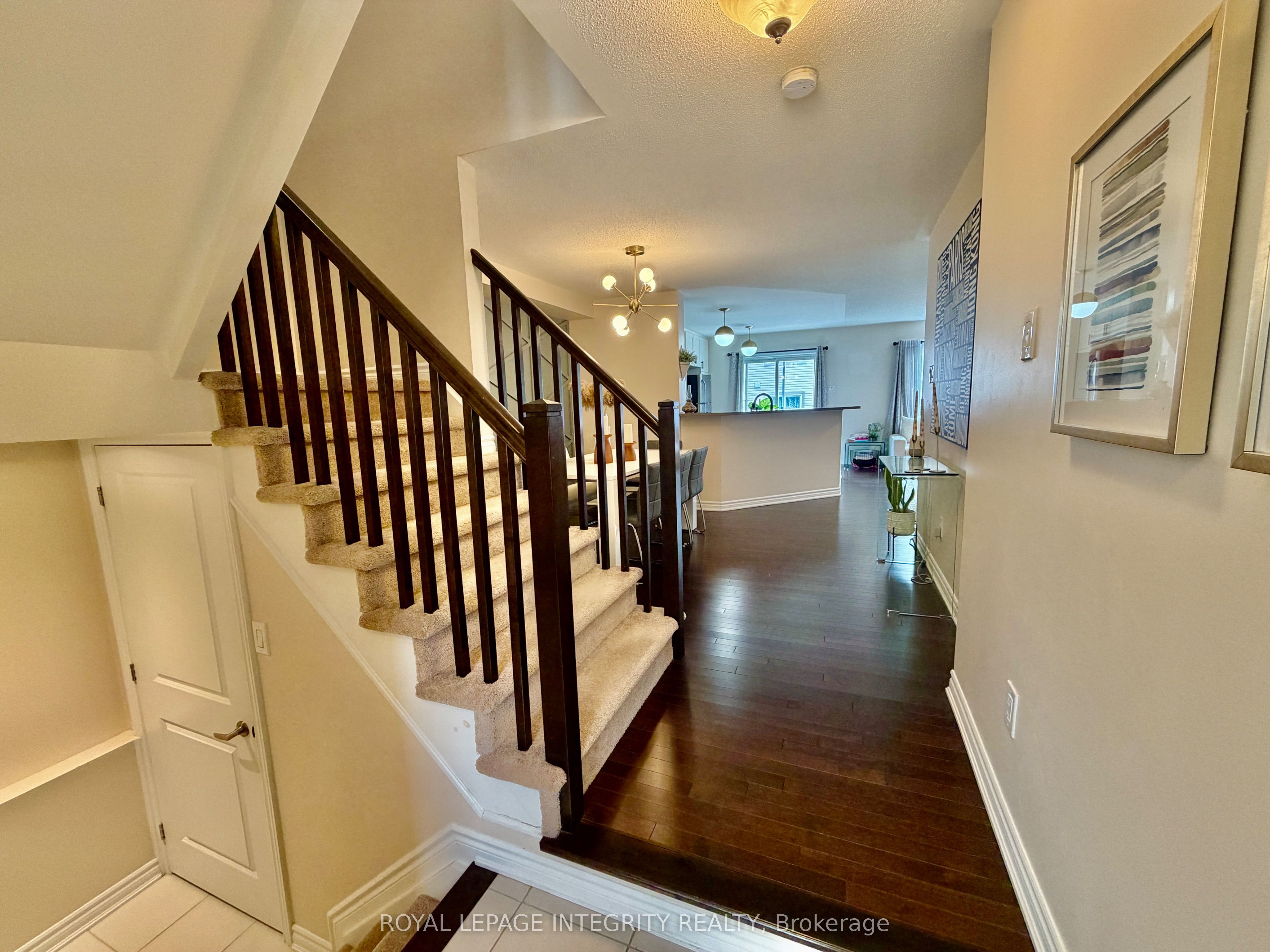 703 Maloja Way, Stittsville - Munster - Richmond, ON K2S 0N6 photo 4