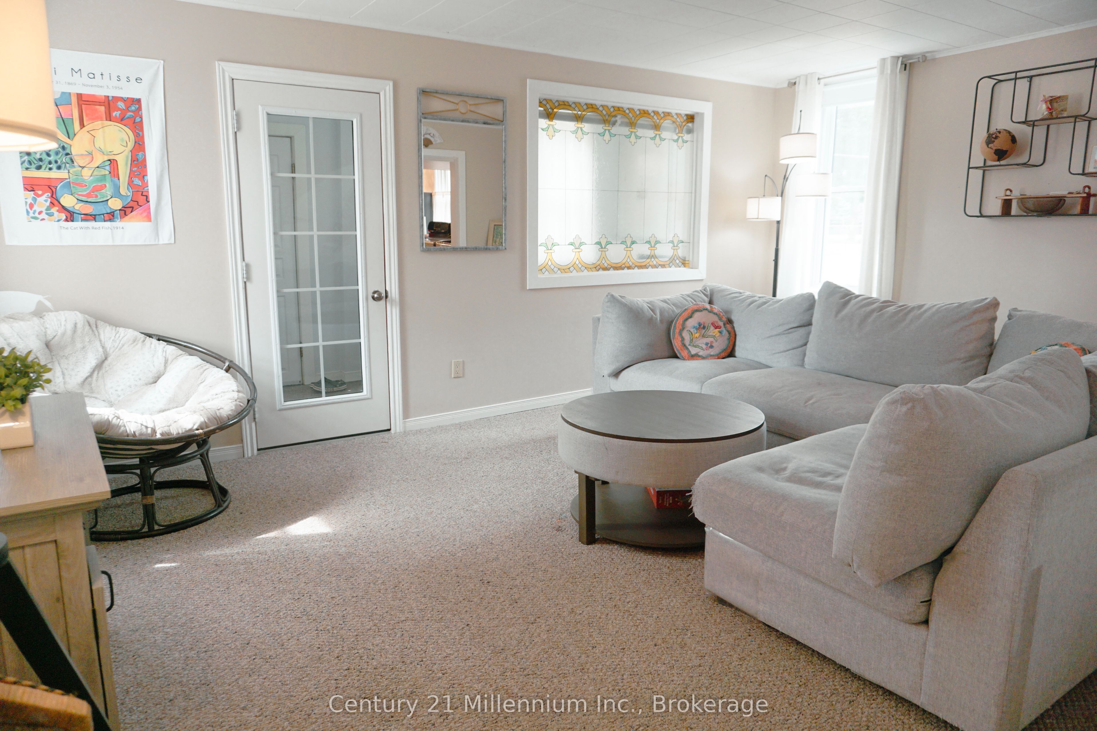 2245 4th Avenue W, Owen Sound, ON N4K 4Y7 photo 4