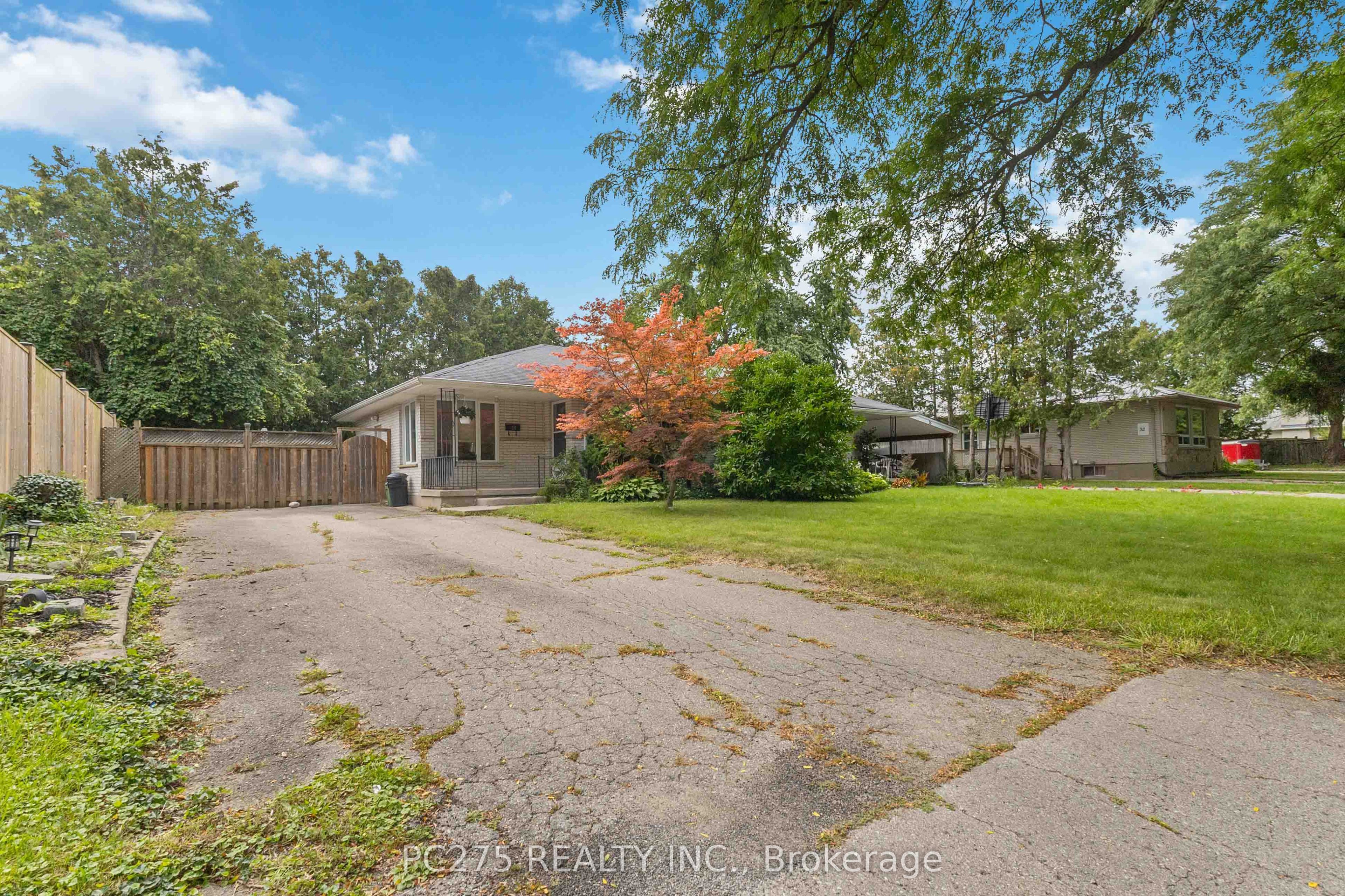 34 Oregon Road, London South, ON N5Z 4B9 photo 5