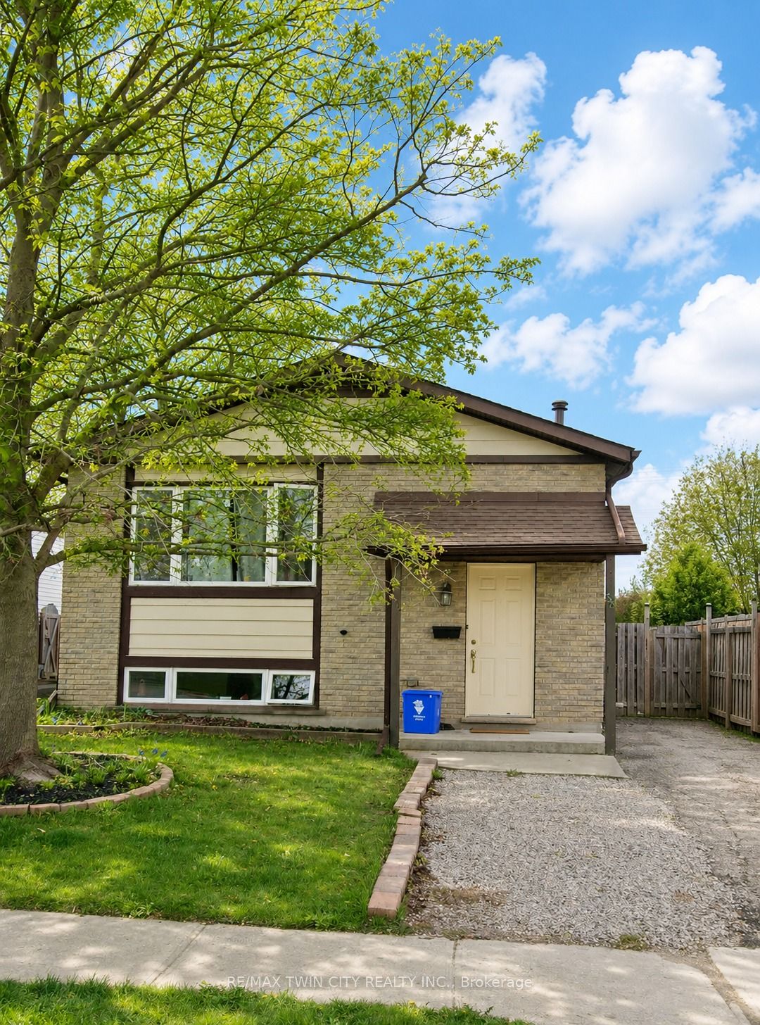 53 BROKEN OAK Crescent Basement, Kitchener, ON N2N 1N8