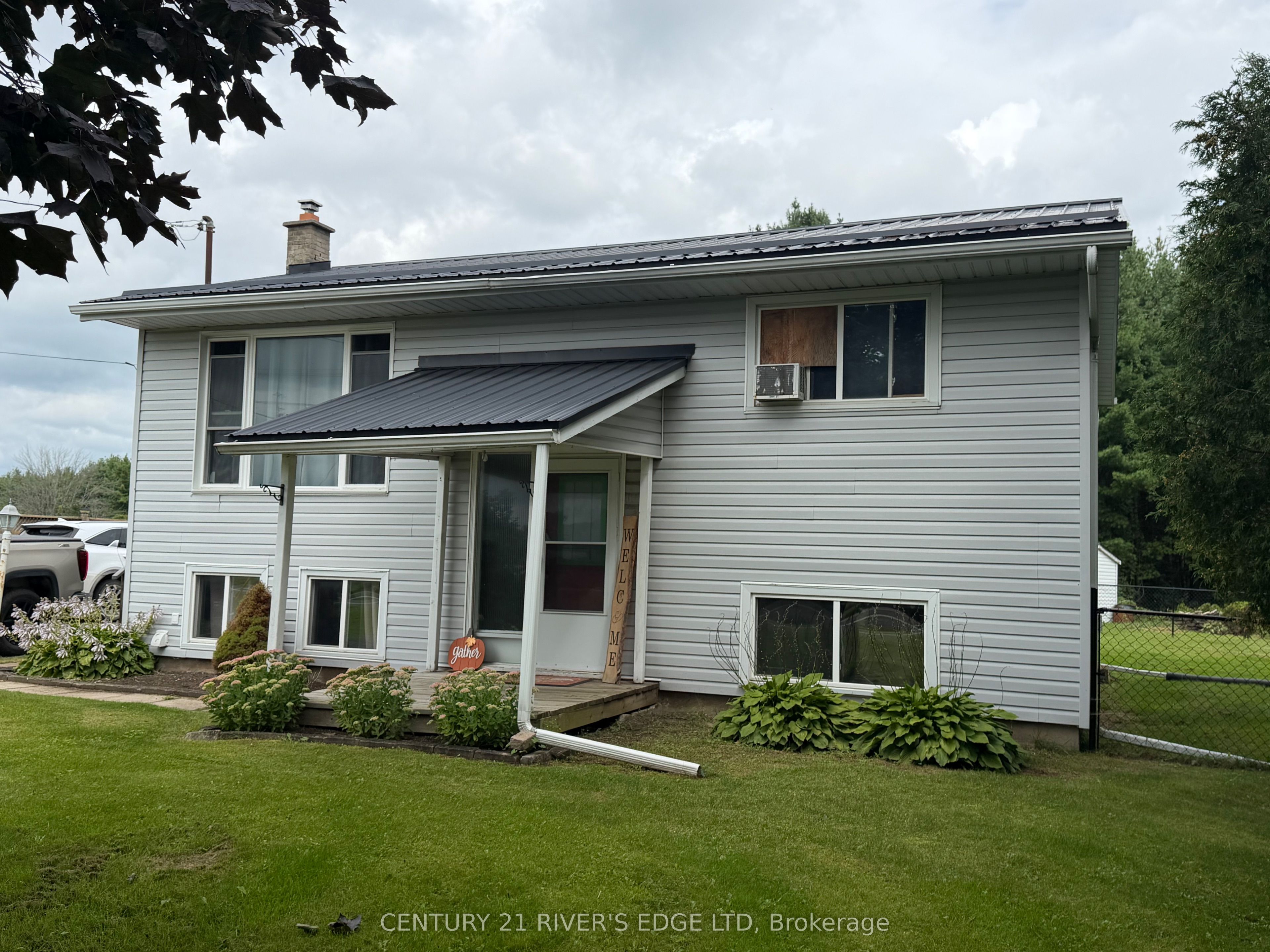 7009 County Rd 29 Road, Elizabethtown-Kitley, ON K6V 5T4 photo 3