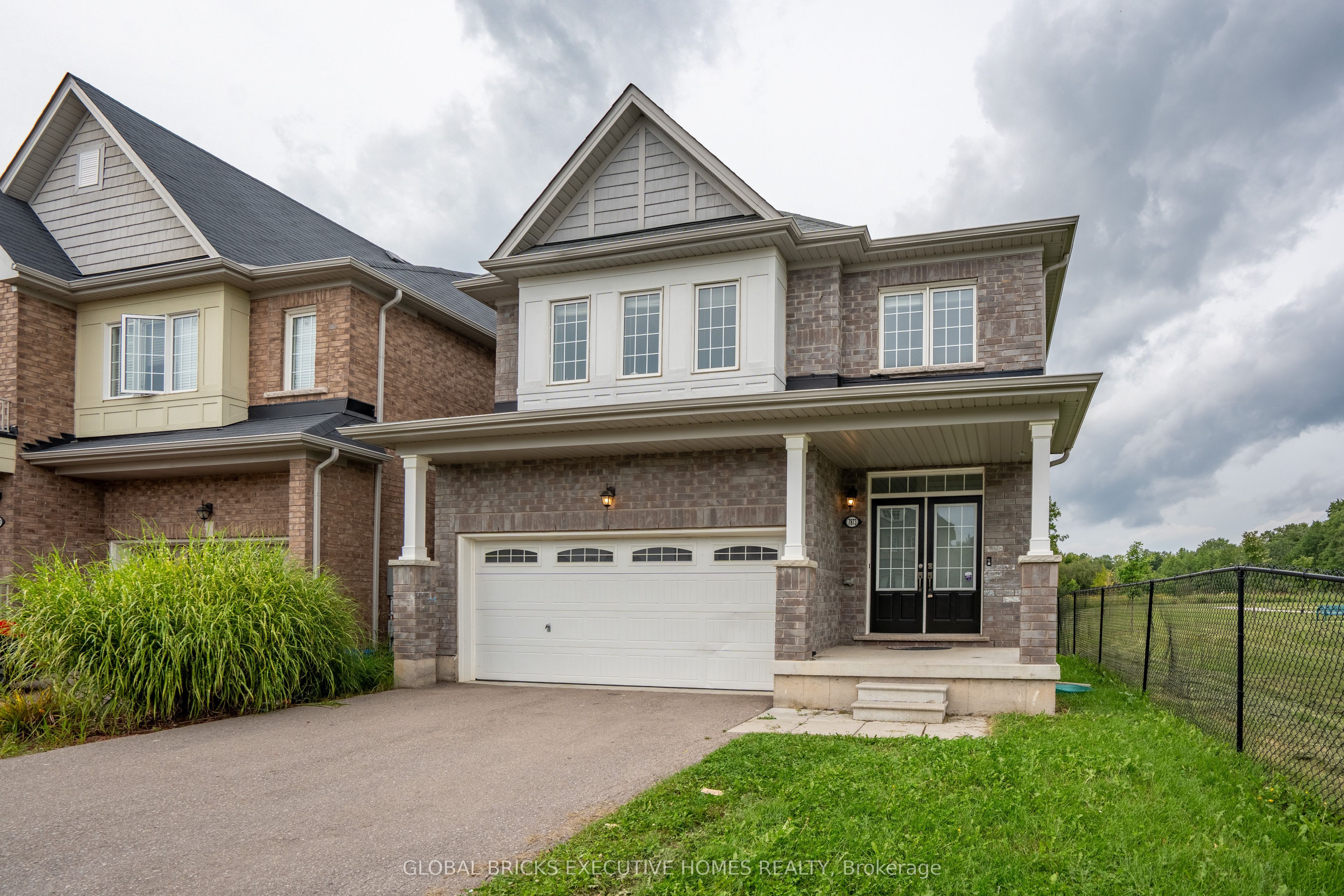 7873 Hackberry Trail, Niagara Falls, ON L2H 2Y6