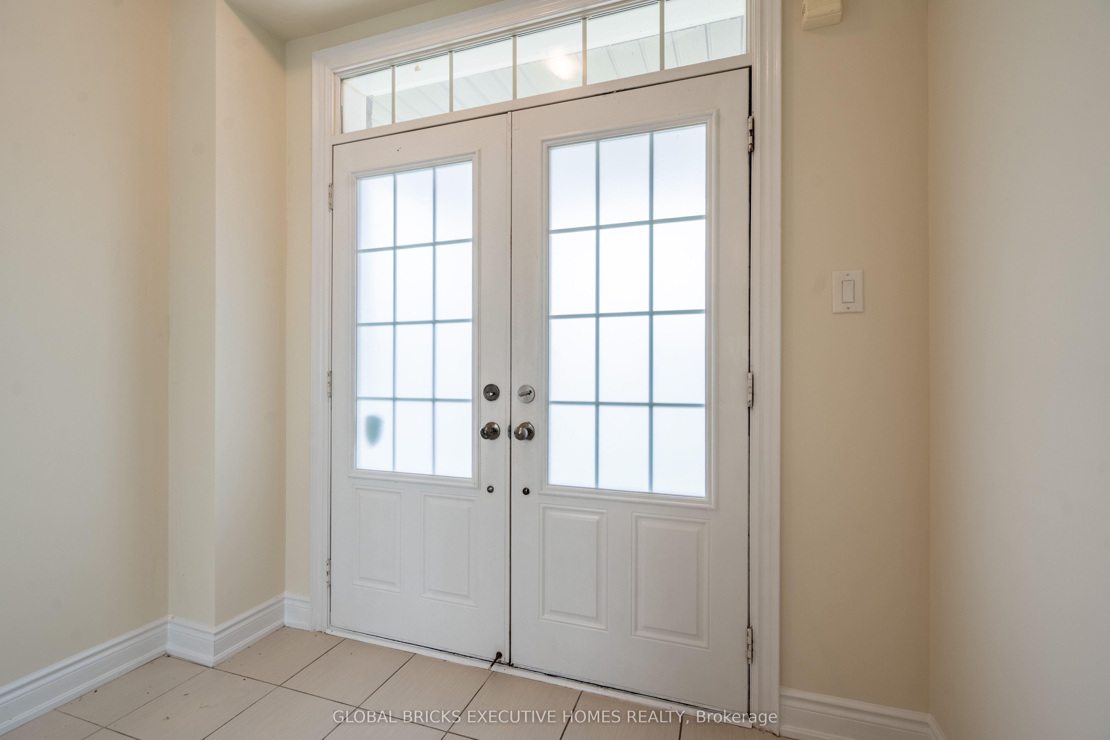 7873 Hackberry Trail, Niagara Falls, ON L2H 2Y6 photo 5