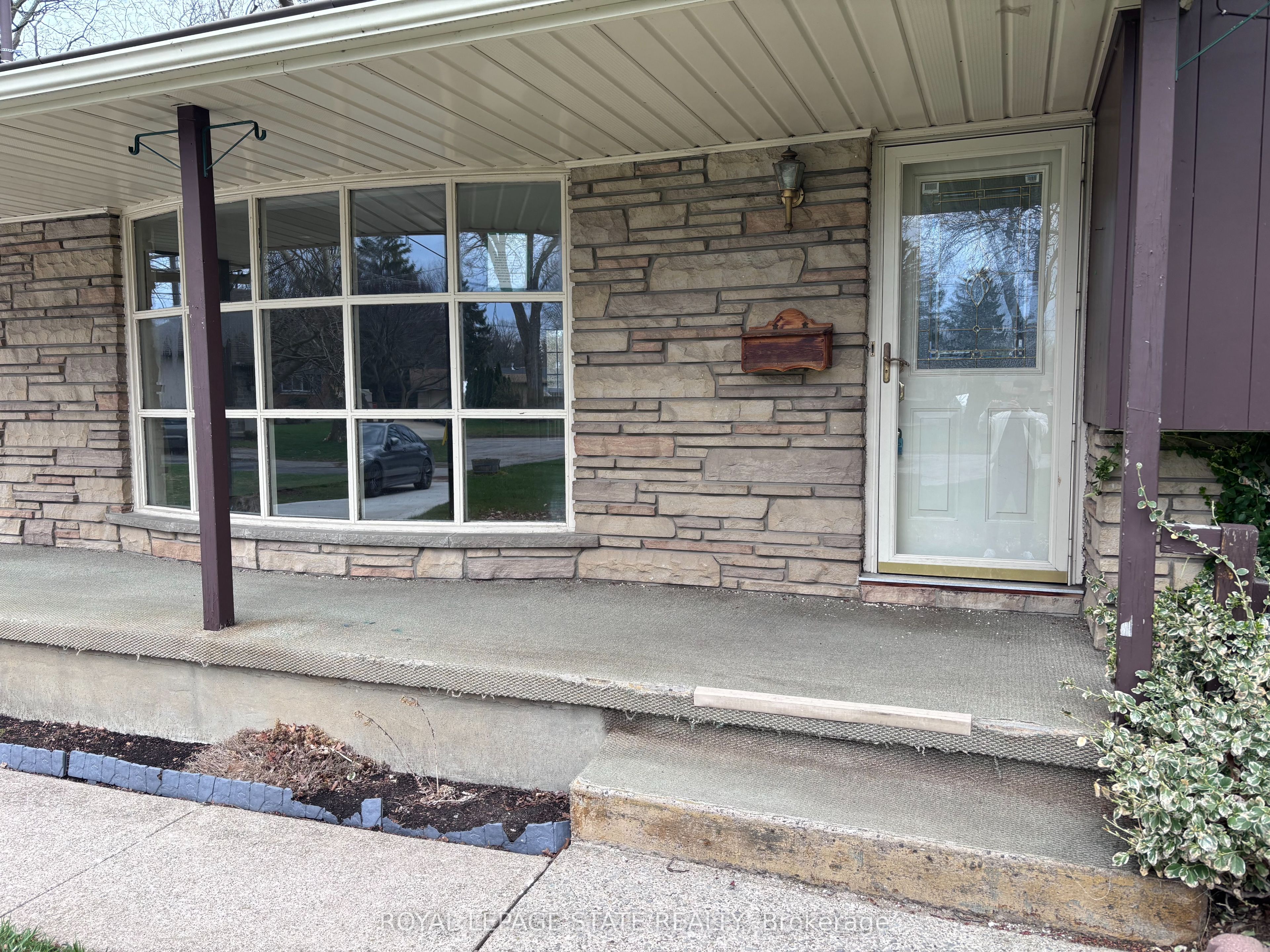 4 Beechwood Court, St. Catharines, ON L2N 3H7 photo 5