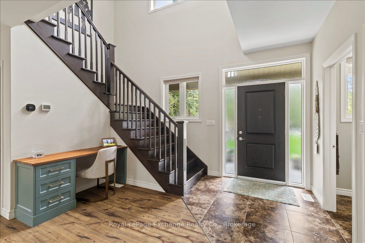 14 Kuehner Street, Kincardine, ON N2Z 2X6 photo 4