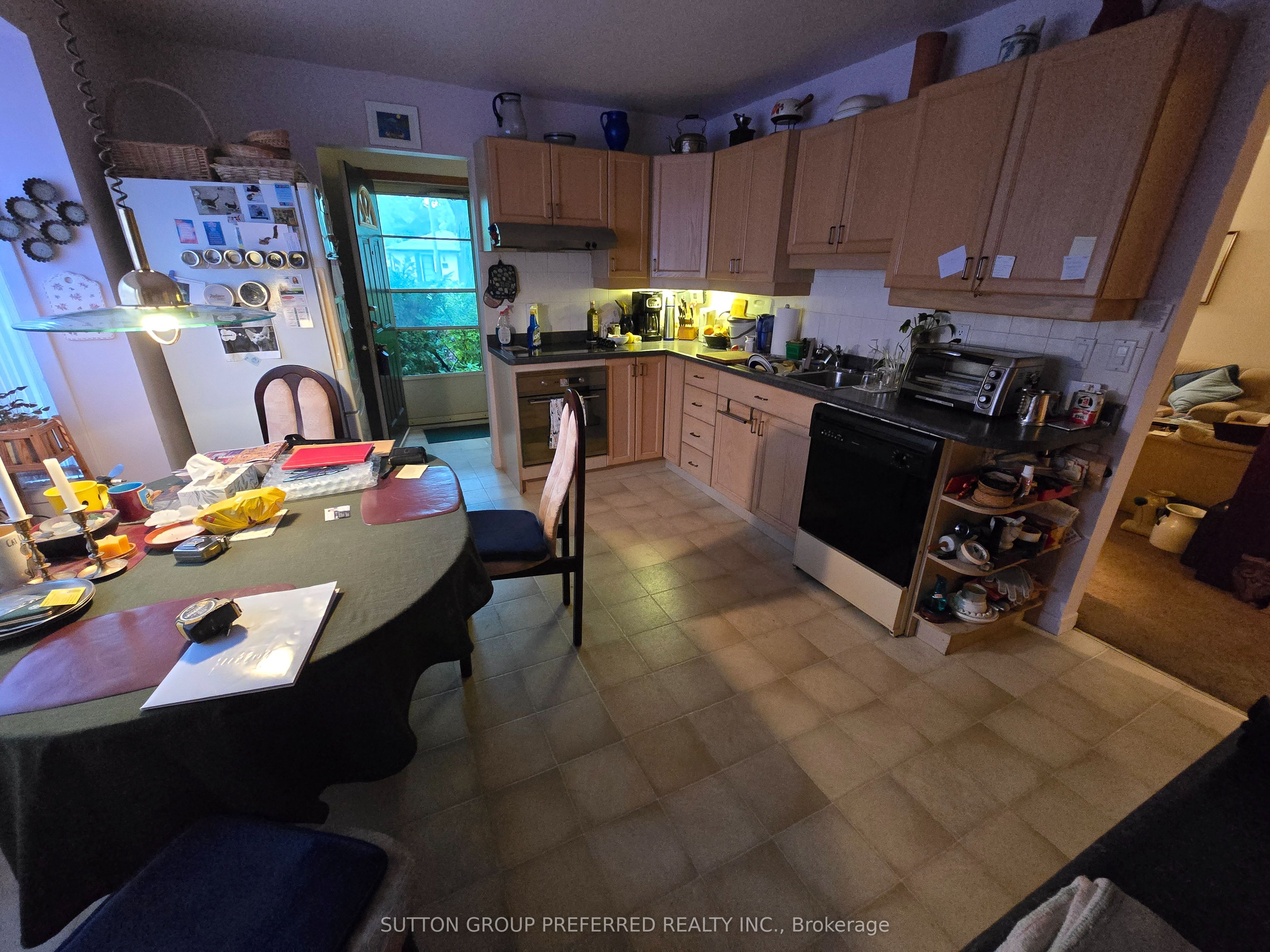 383 Ferndale Avenue, London South, ON N6C 2Y9 photo 3