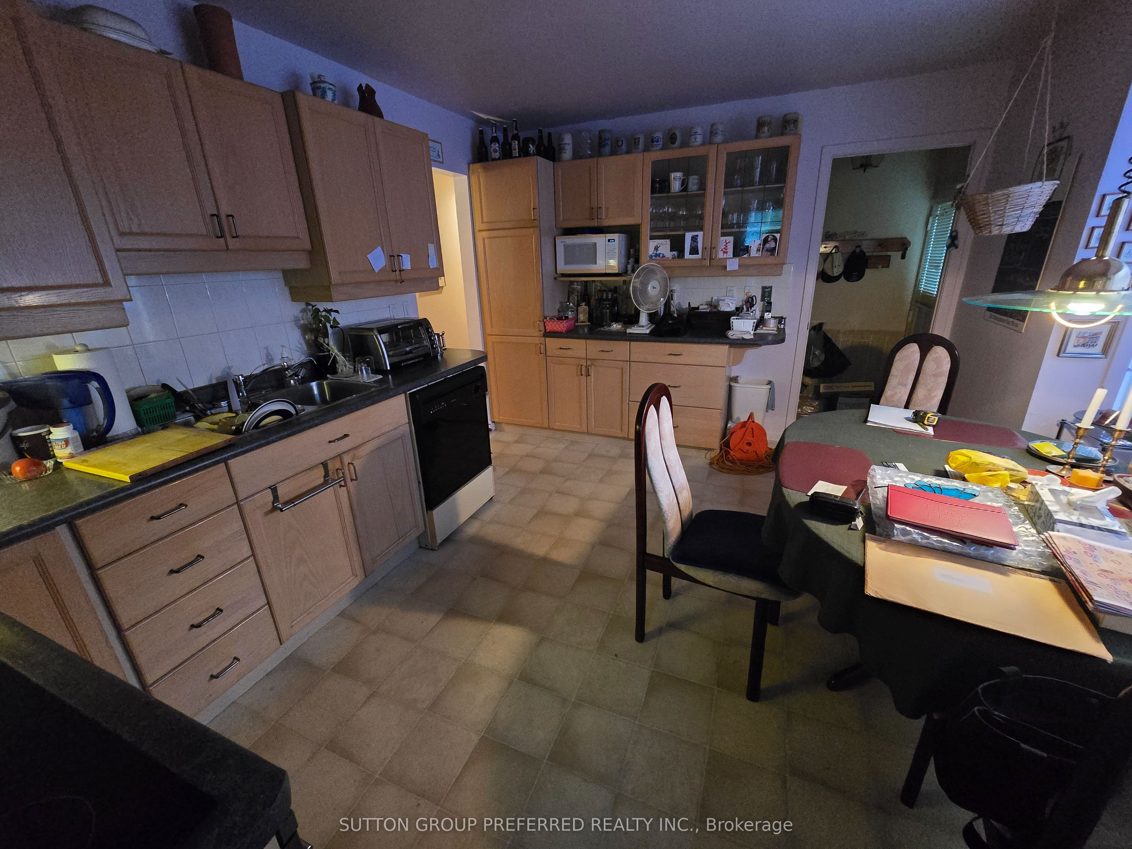 383 Ferndale Avenue, London South, ON N6C 2Y9 photo 4