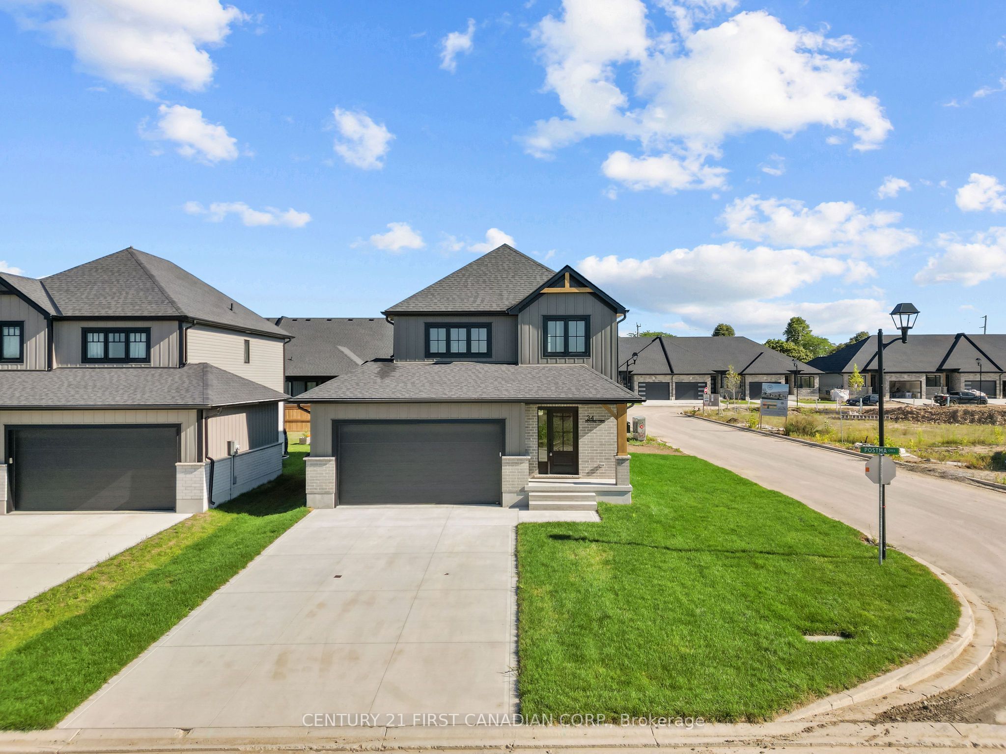 34 Postma Crescent, North Middlesex, ON N0M 1A0 photo 4