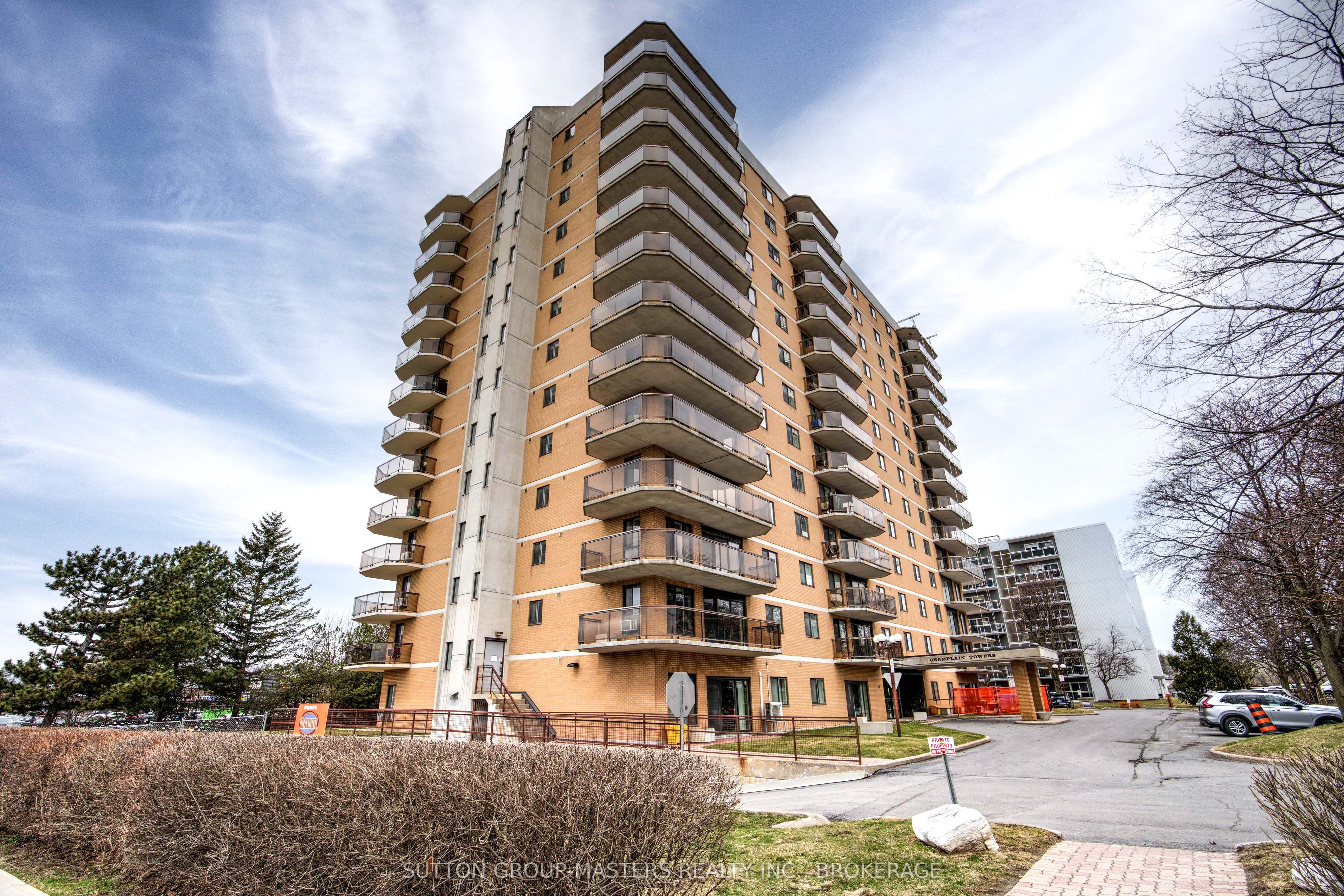 257 Bath Road 1004, Kingston, ON K7M 7T3