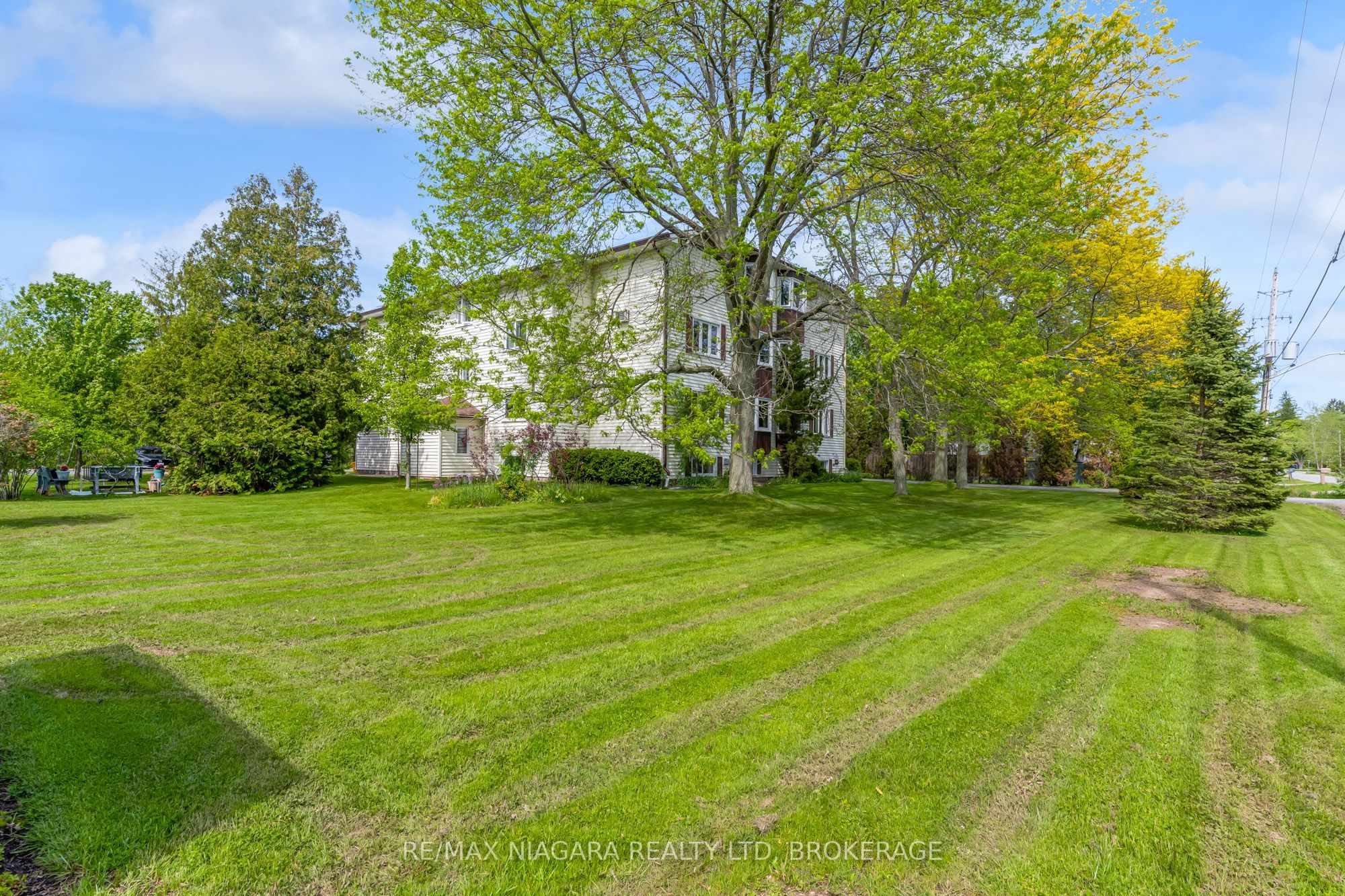 833 Foss Road 2-3, Pelham, ON L0S 1C0 photo 2