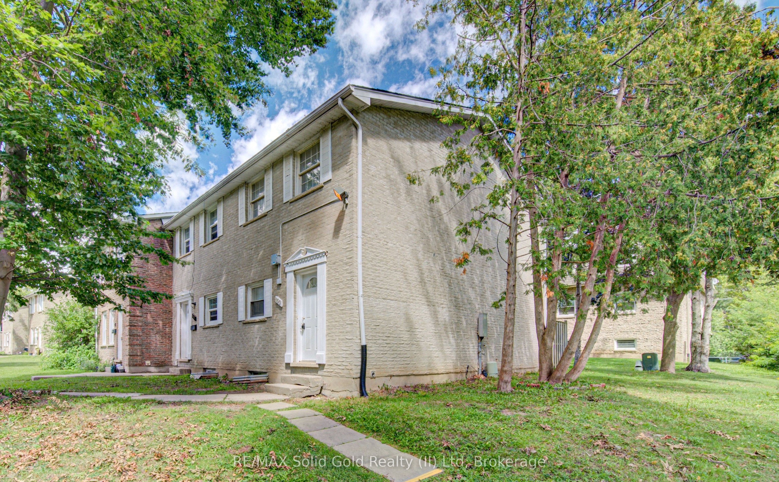 150 Westcourt Place, Waterloo, ON N2L 2R7 photo 3