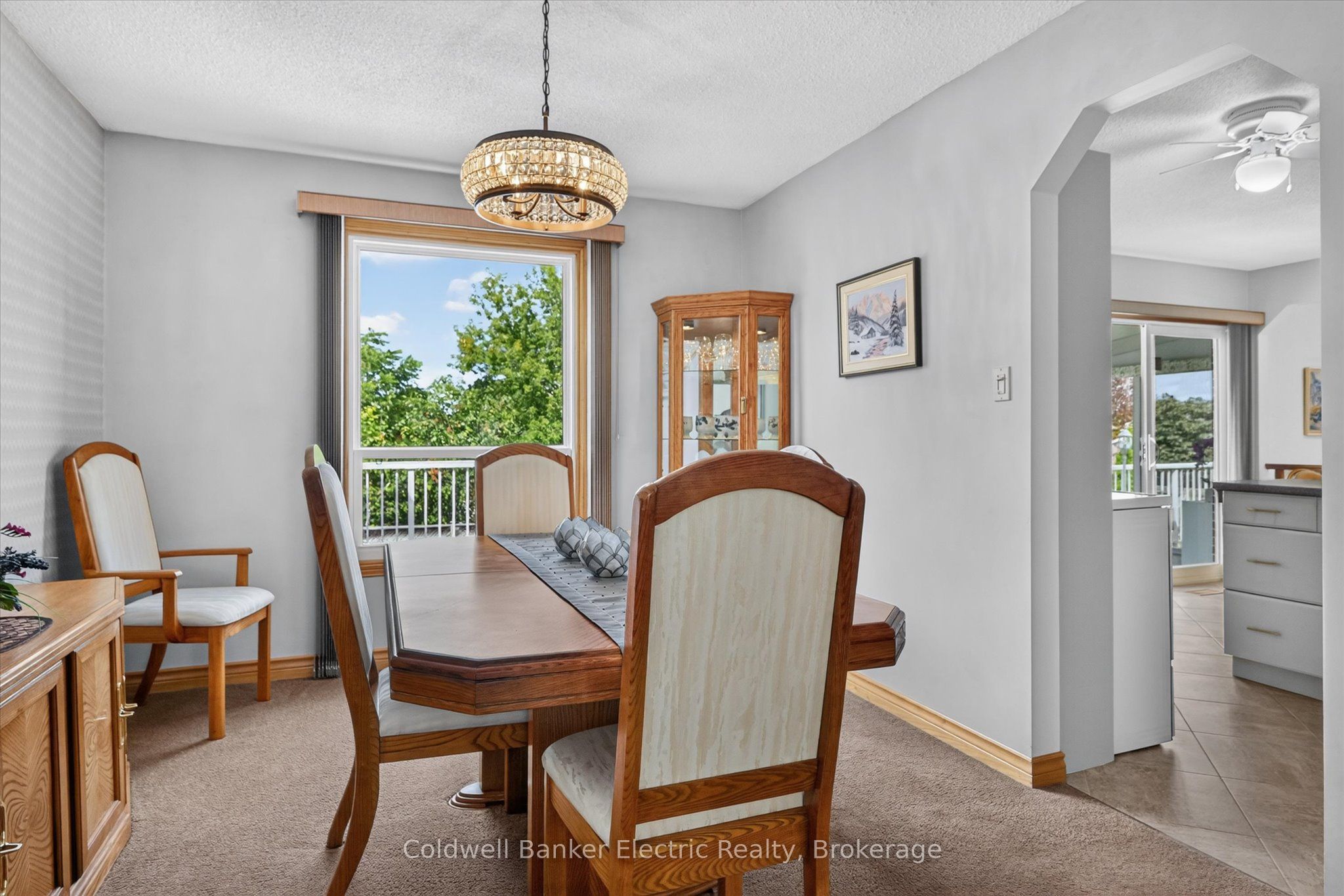 948 Smithside Court, Peterborough, ON K9J 8E2 photo 5