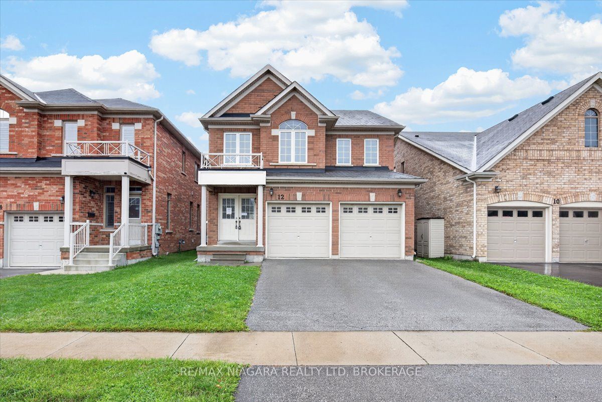 12 Fred Fisher Crescent, St. Catharines, ON L2P 0A9 photo 2