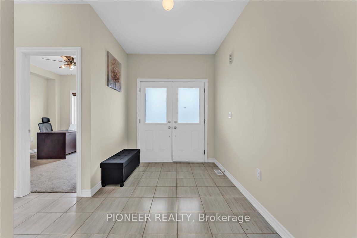 5 Todd Crescent, Southgate, ON N0C 1B0 photo 4