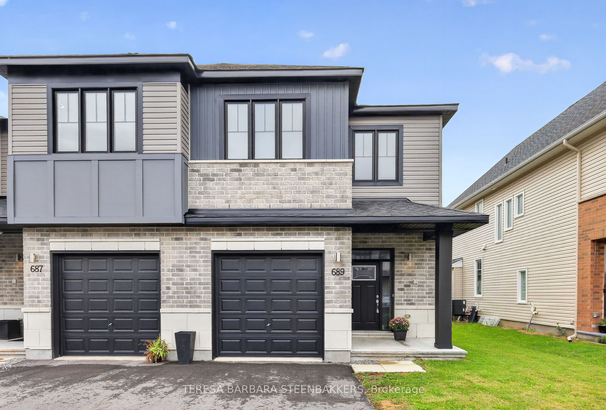 689 N Taliesin Crescent E, Stittsville - Munster - Richmond, ON K2S 2W5