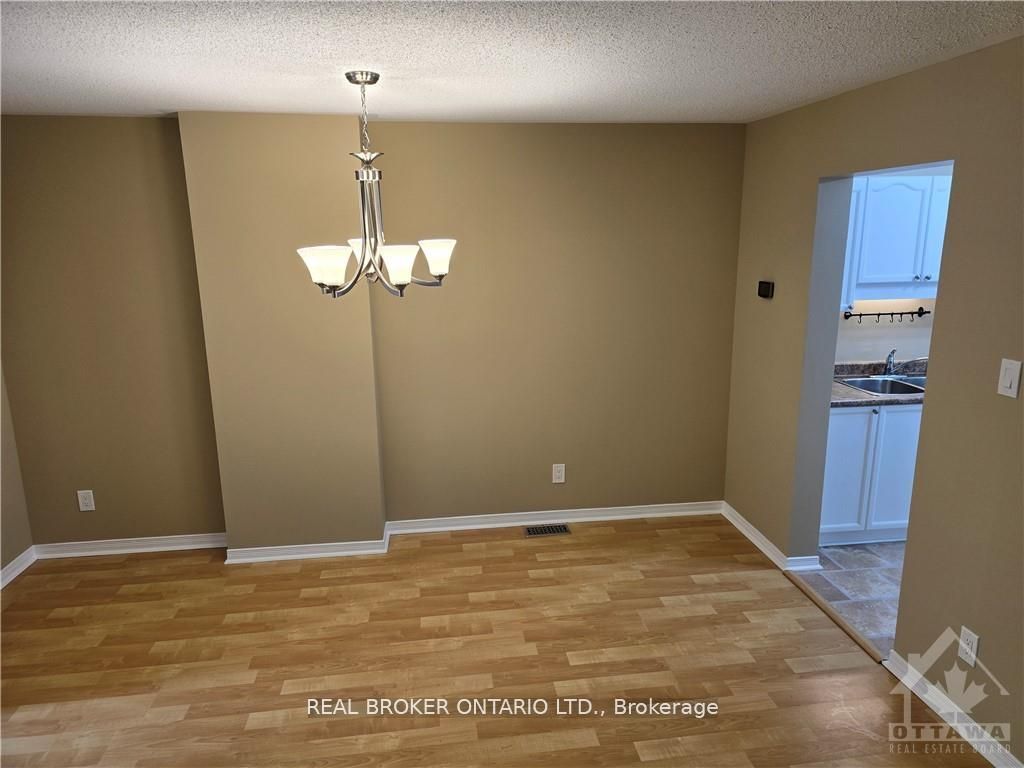 59 Piper Crescent, Kanata, ON K2K 2S9 photo 4