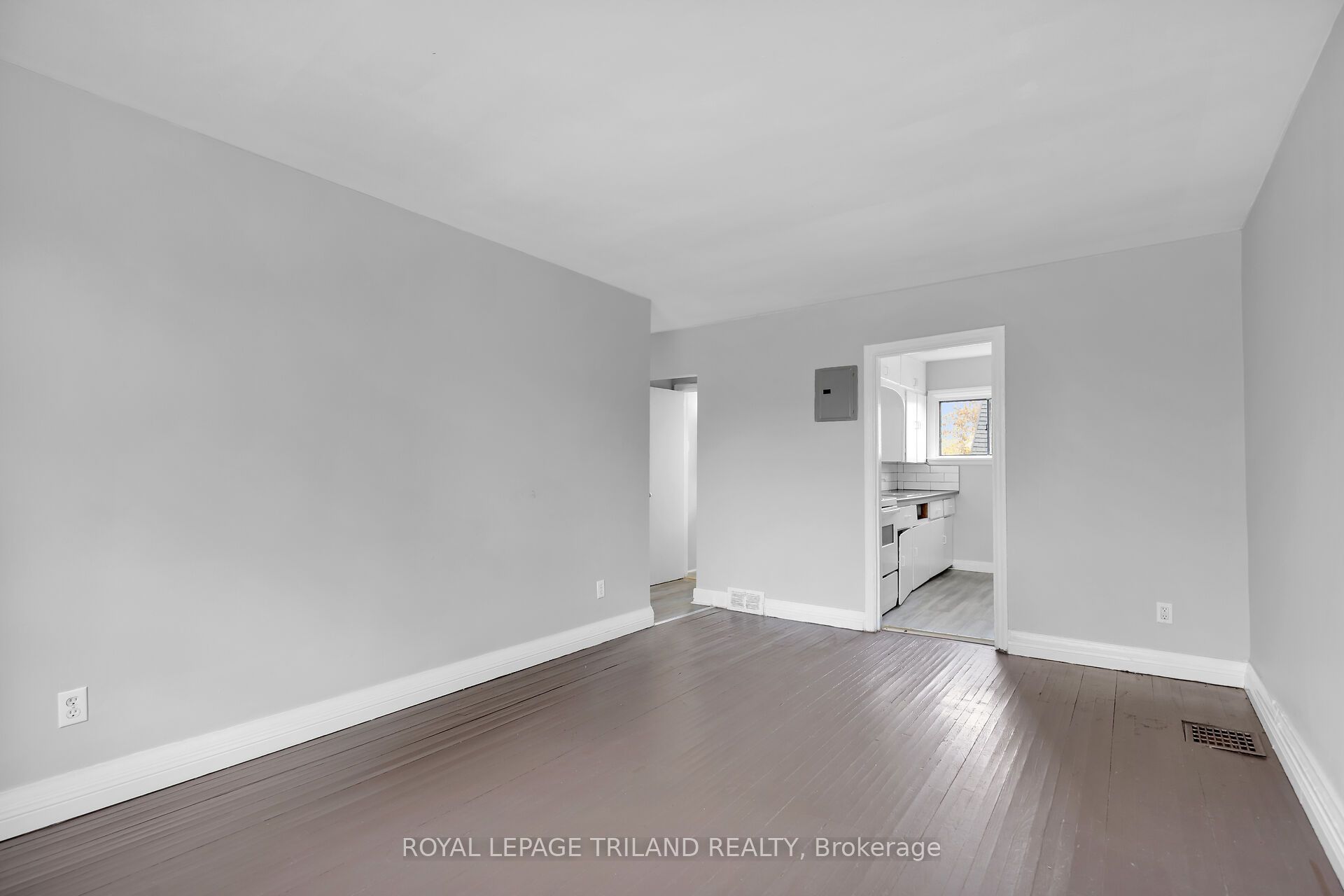 204 Colborne Street C, London East, ON N6B 2S2