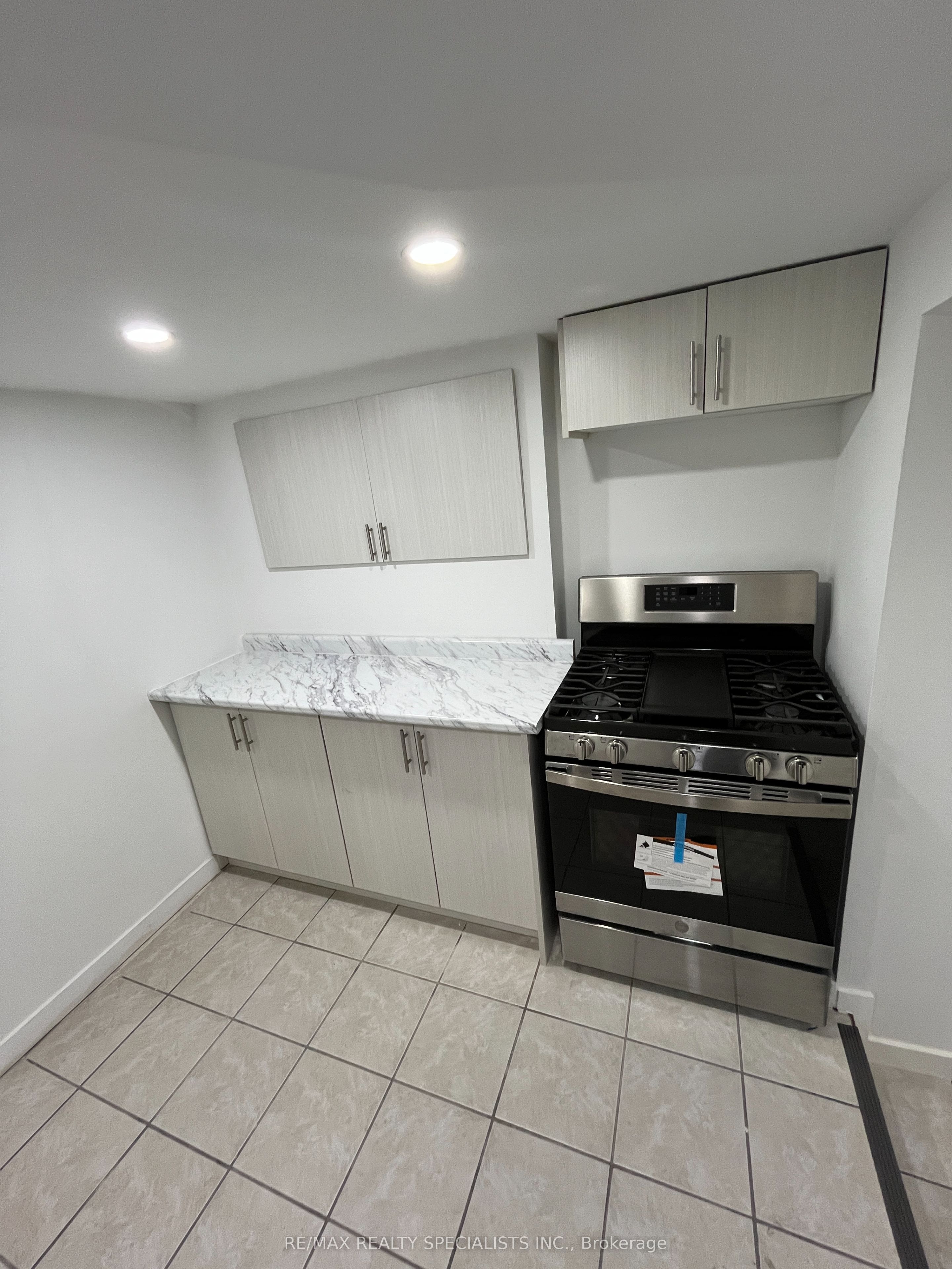 68 EAST Avenue N LOWER, Hamilton, ON L8L 5H5 photo 5