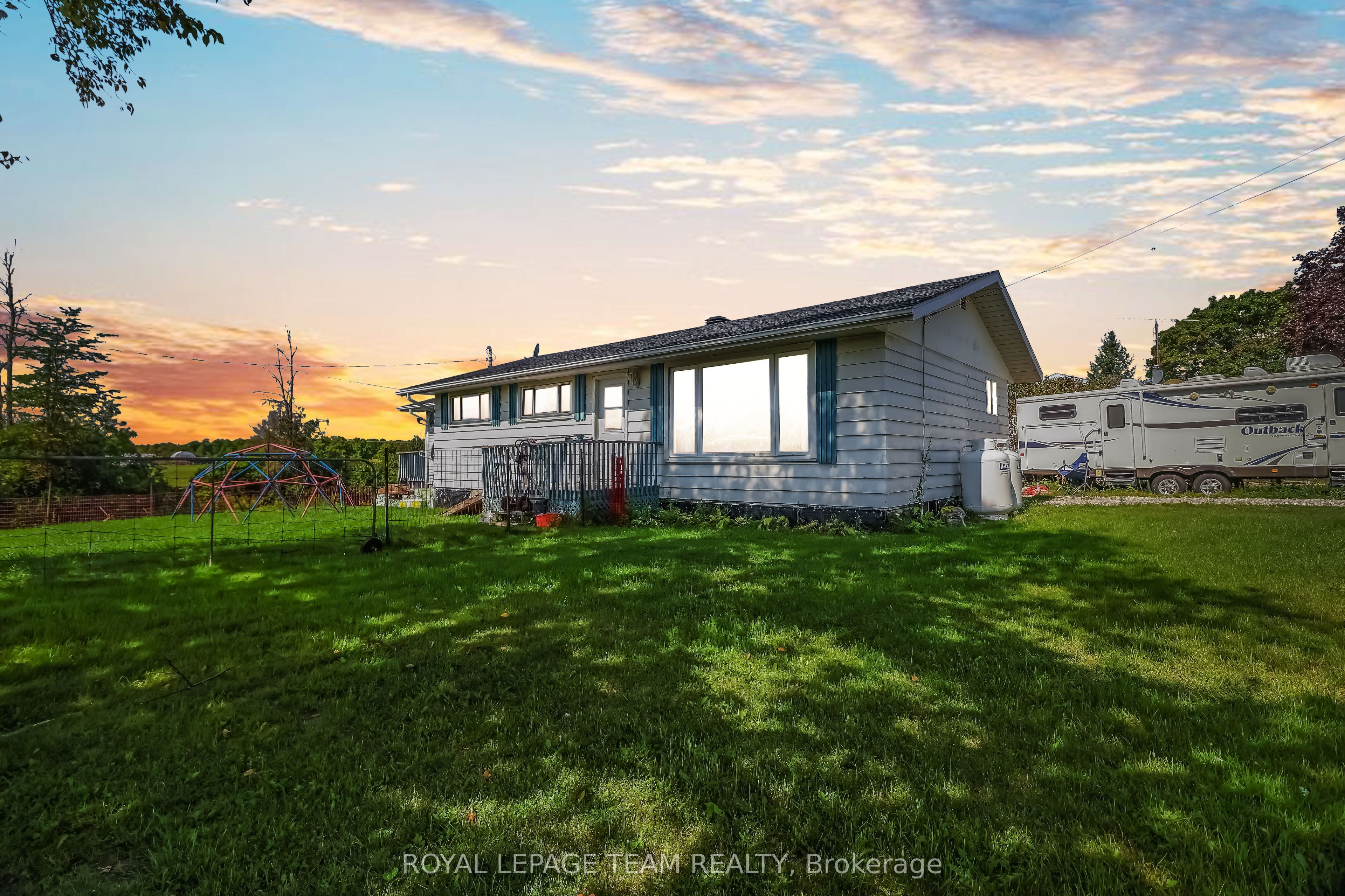 1289 Rosedale Road N, Montague, ON K7A 4S6 photo 4