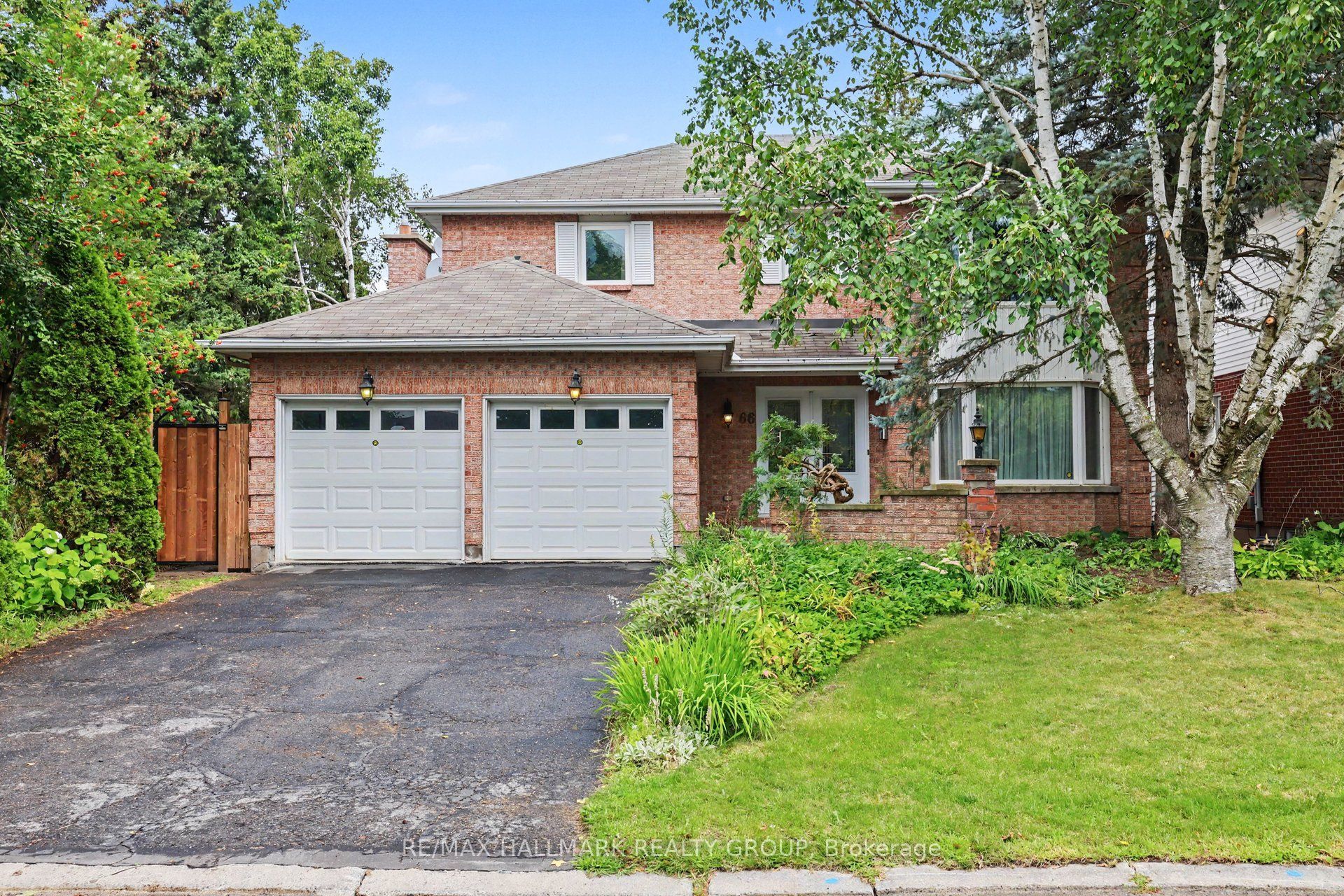 66 Bateman Drive, South of Baseline to Knoxdale, ON K2G 5H5 photo 2