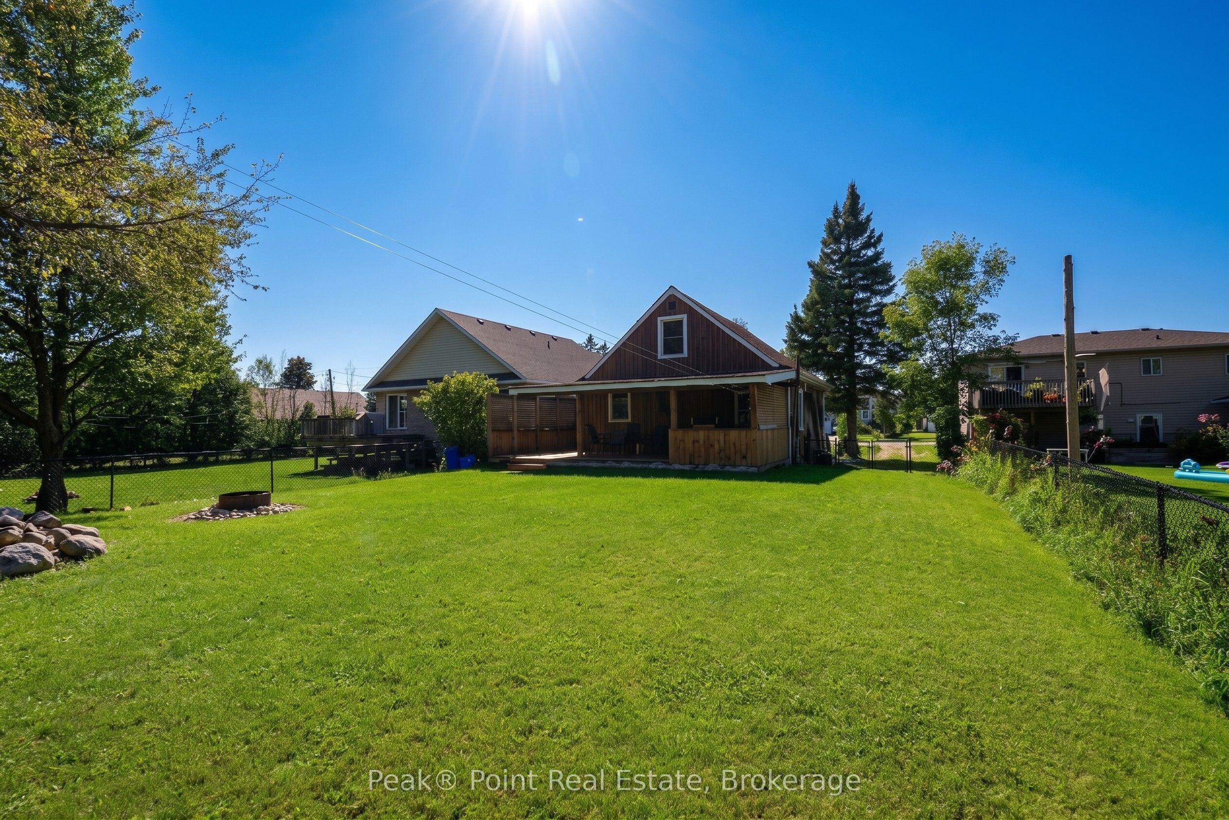 579 John Street, South Bruce Peninsula, ON N0H 2T0 photo 3
