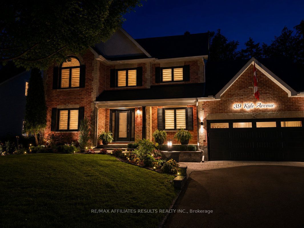 39 Kyle Avenue, Stittsville - Munster - Richmond, ON K2S 1G9 photo 2