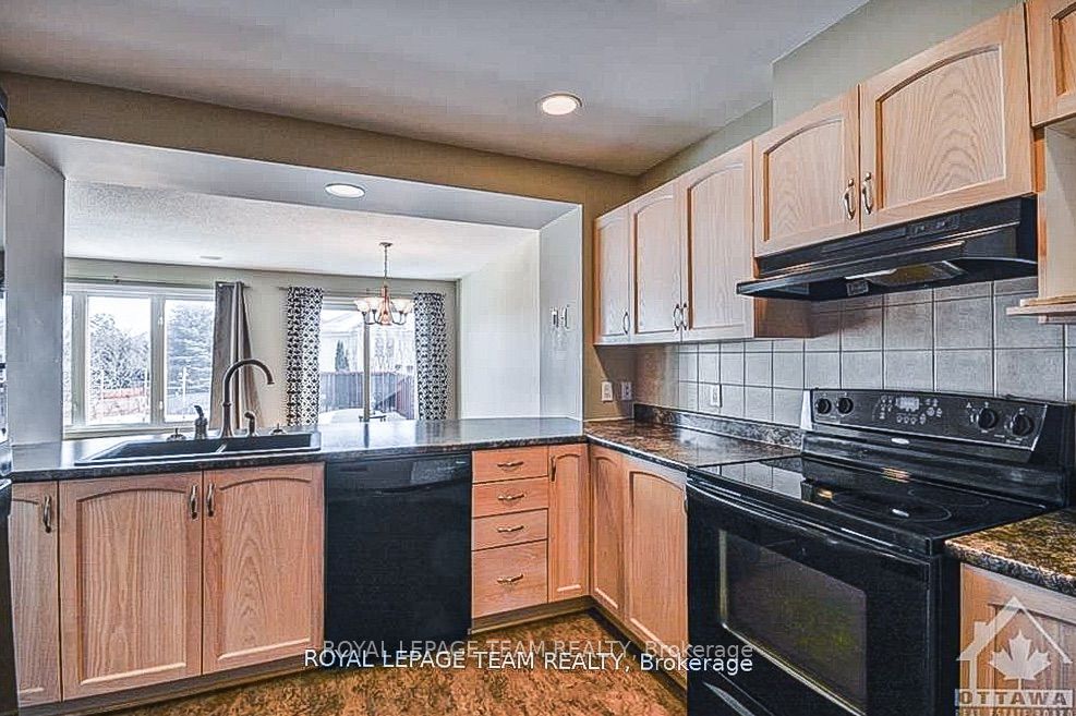 234 Tandalee Crescent, Kanata, ON K2M 0A2 photo 5