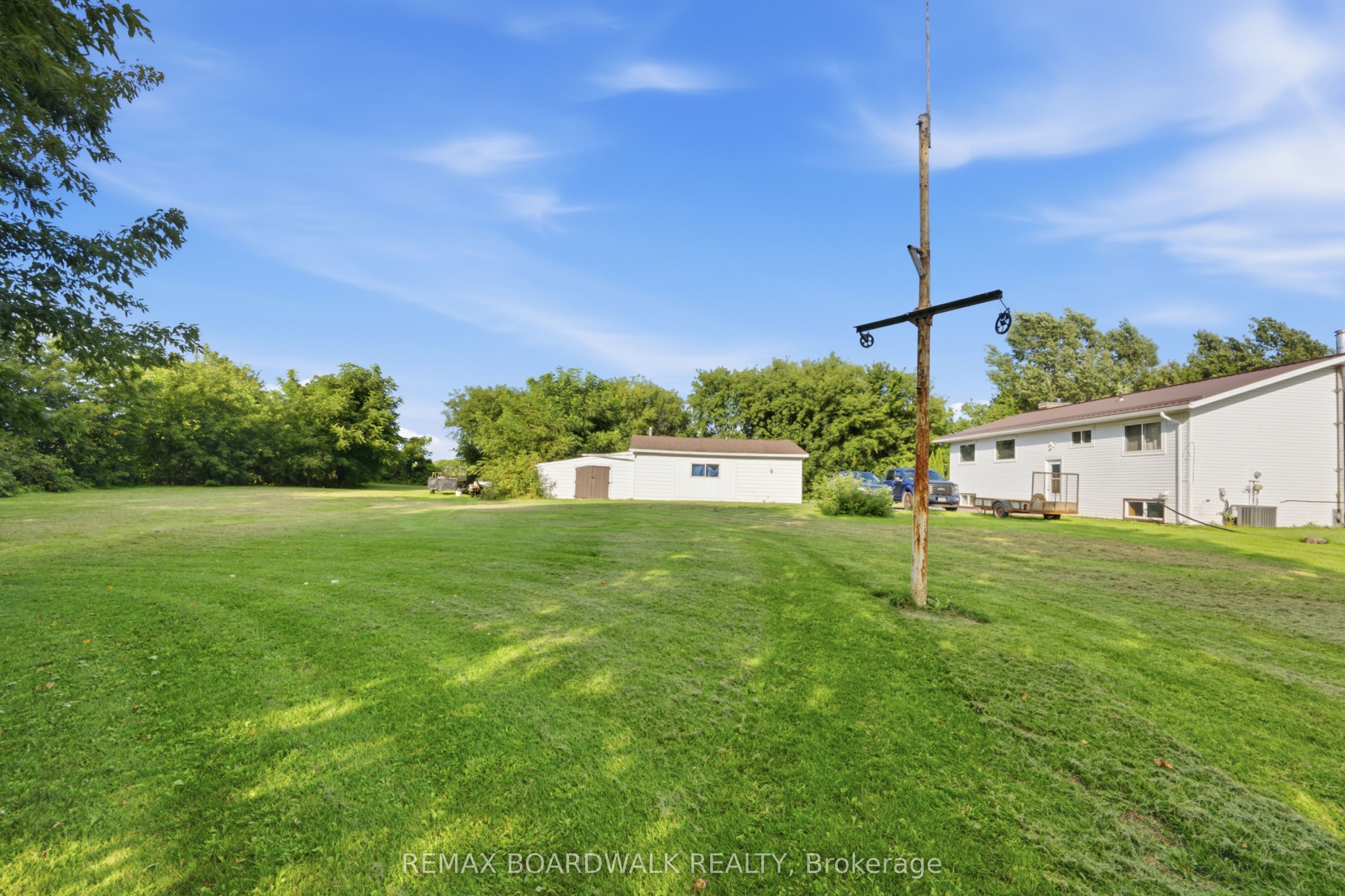 2106 County Road 2 Road, Edwardsburgh/Cardinal, ON K0E 1T1 photo 5